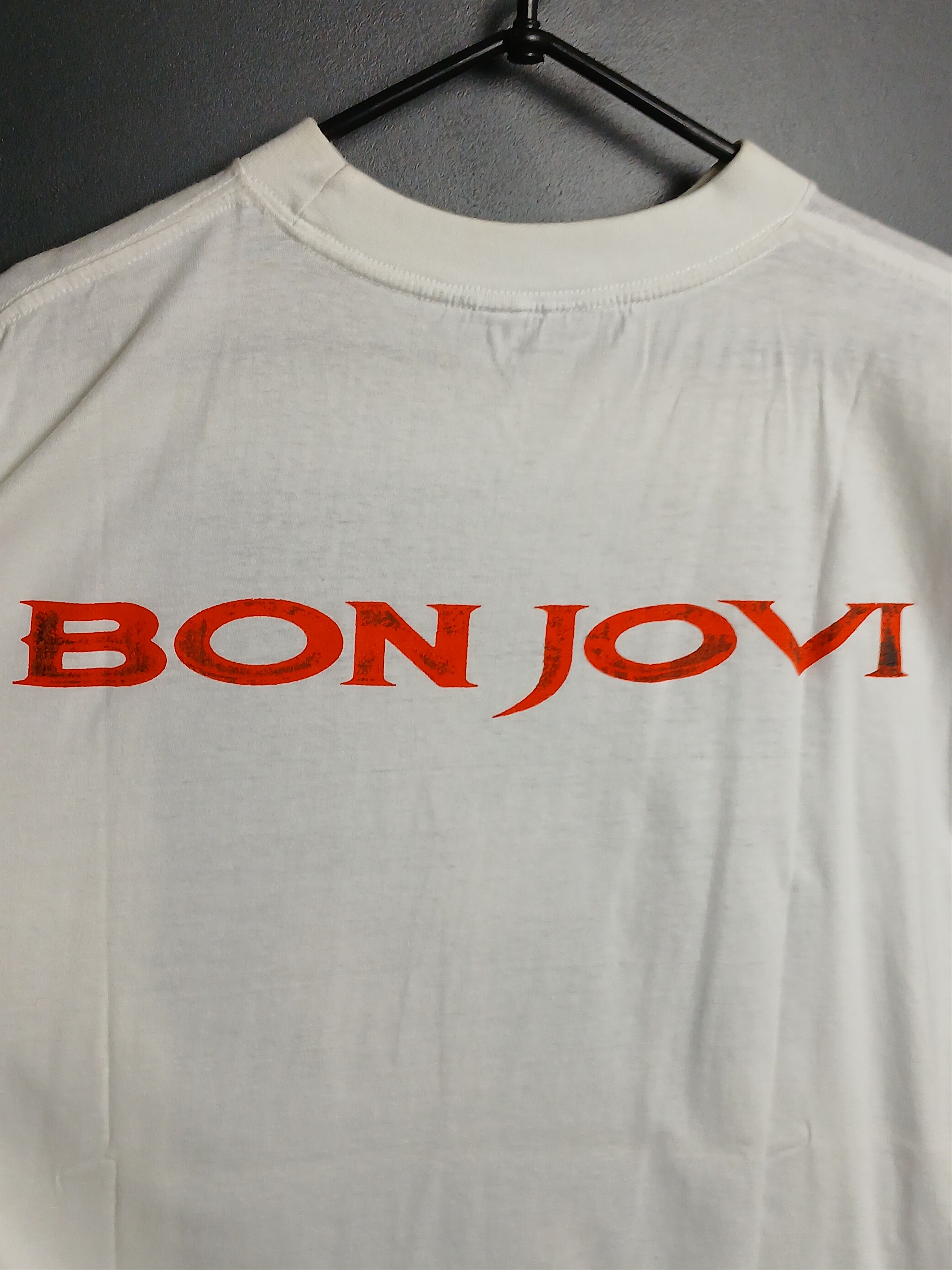 Band Tees Bon Jovi T-Shirt Size US L / EU 52-54 / 3 - 4 Thumbnail