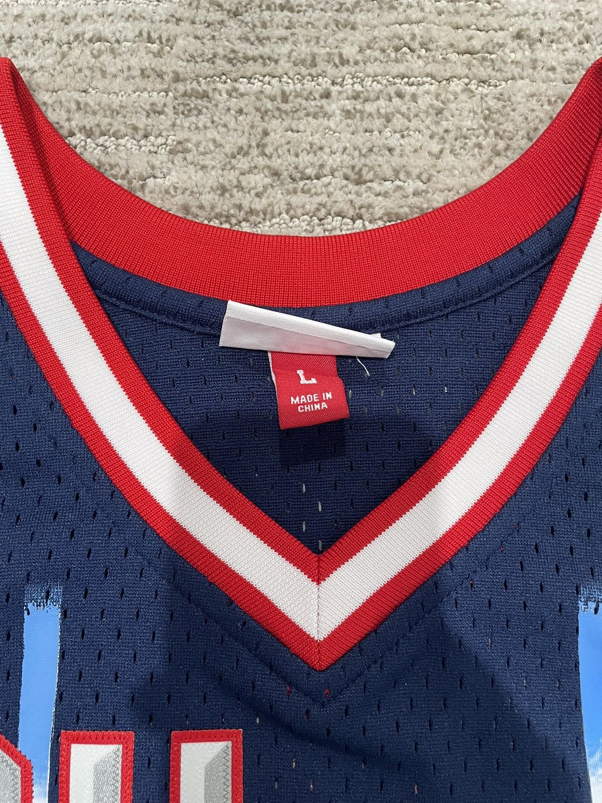Mitchell & Ness Hakeem Olajuwon Houston Rockets Jersey Size US L / EU 52-54 / 3 - 4 Thumbnail