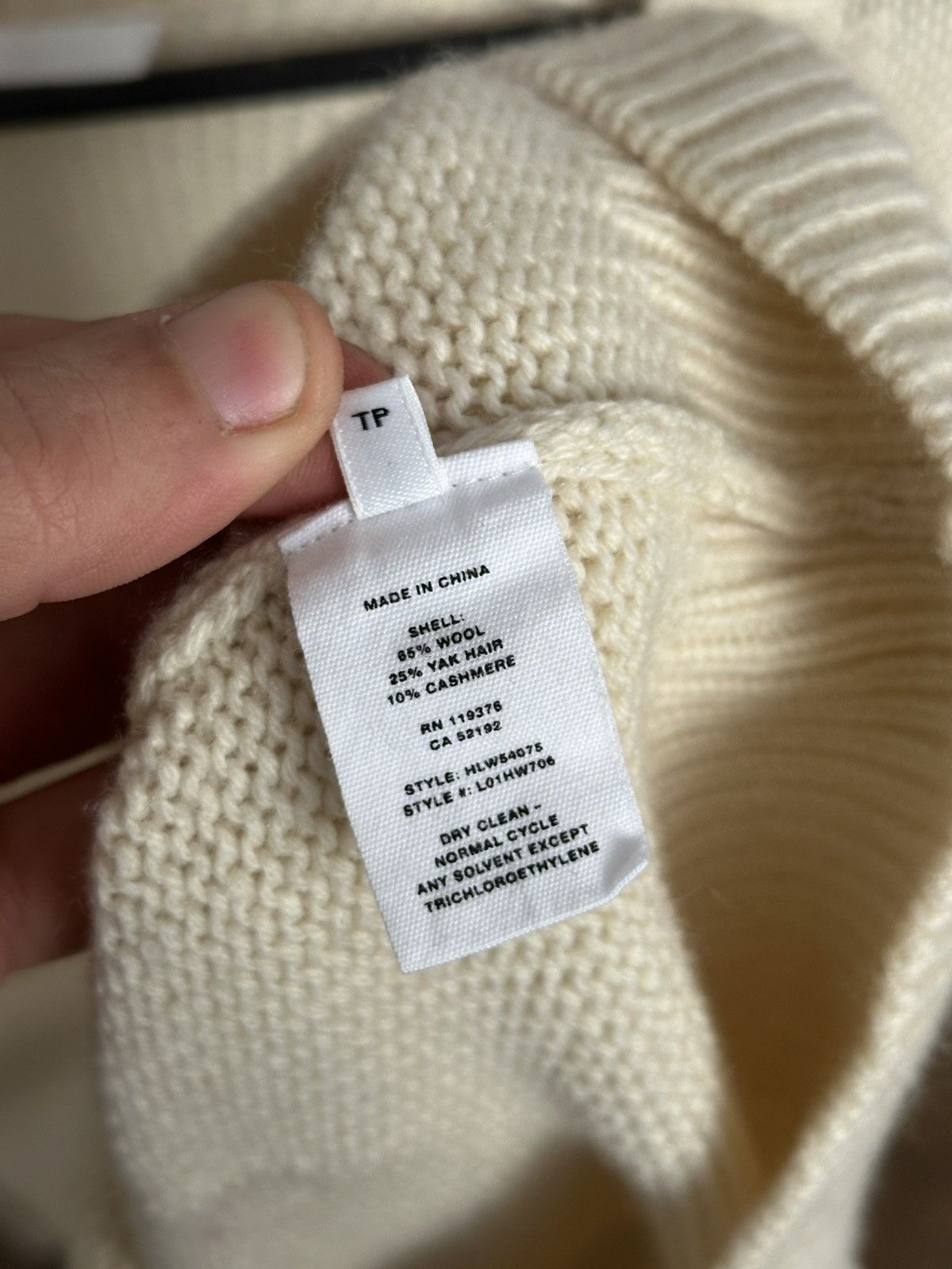 Helmut Lang Helmut Lang Distressed Knit Cardigan Size US XS / EU 42 / 0 - 10 Thumbnail