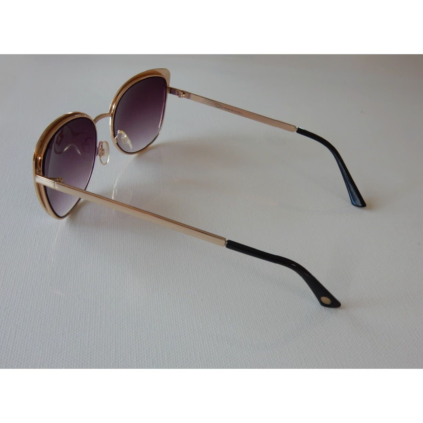 Oscar De La Renta Oscar de la Renta Sunglasses 3077 700 Women Gold Sunglasses 3077 700 Oscar de la Renta Womens Size ONE SIZE - 3 Thumbnail