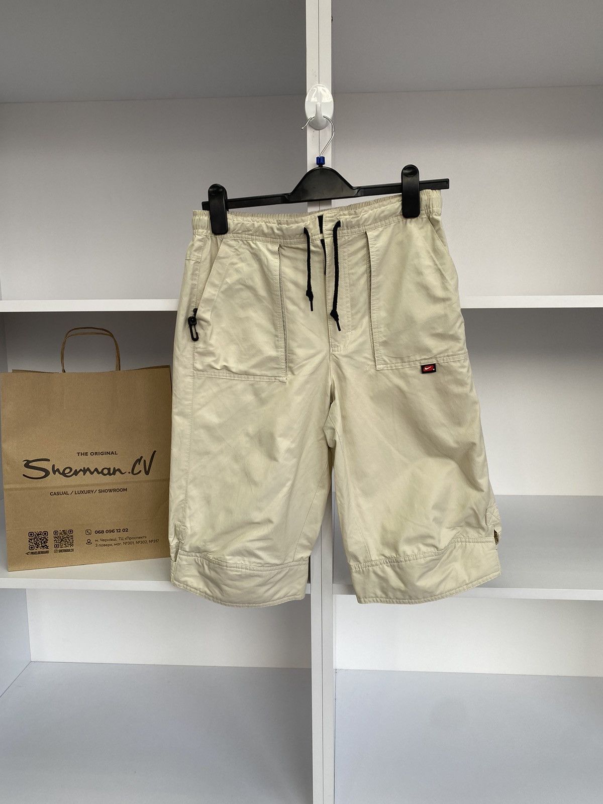 Nike × Vintage Nike Vintage Swoosh Beige Shorts Size US 34 / EU 50 - 2 Thumbnail