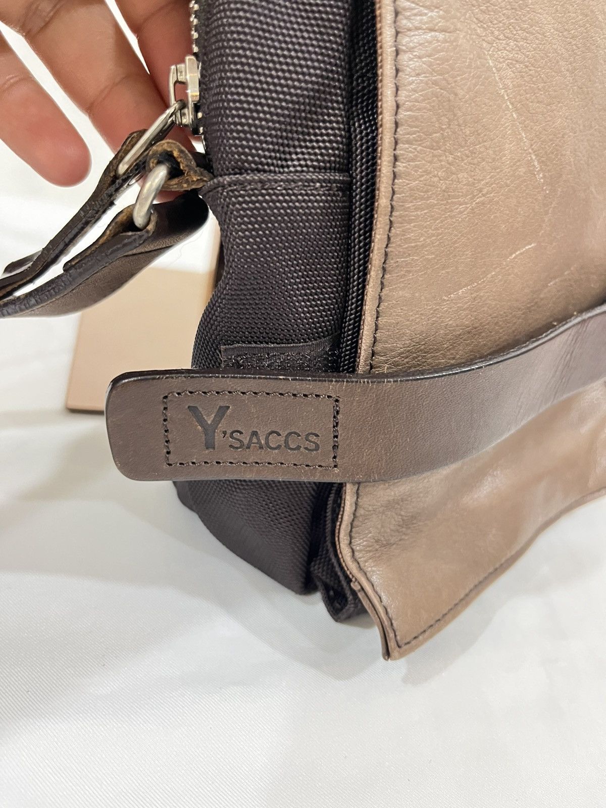 Yohji Yamamoto YSaccs Yohji Yamamoto Crosbody Leather Mini Sling Bag Size ONE SIZE - 5 Thumbnail