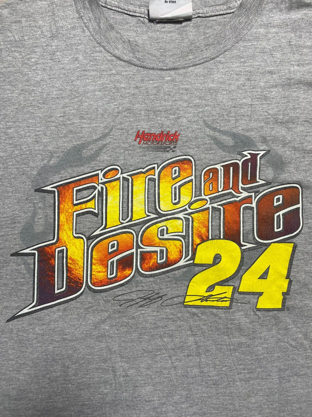 NASCAR VINTAGE NASCAR JEFF GORDON HENDRICK FIRE AND DESIRE 24 TEE Size US XL / EU 56 / 4 - 7 Thumbnail