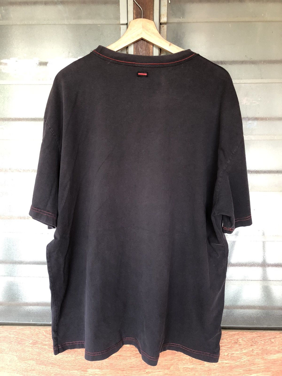 Fubu Vintage Fubu Streetwear Distressed Shirt Tee Size US XXL / EU 58 / 5 - 8 Thumbnail