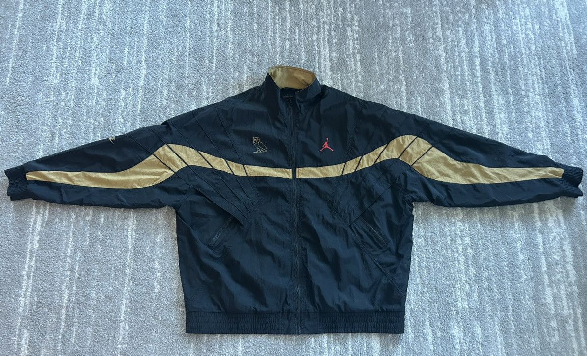 Jordan Brand × October's Very Own 2018 Air Jordan x OVO Flight Jacket Size US XL / EU 56 / 4 - 2 Thumbnail