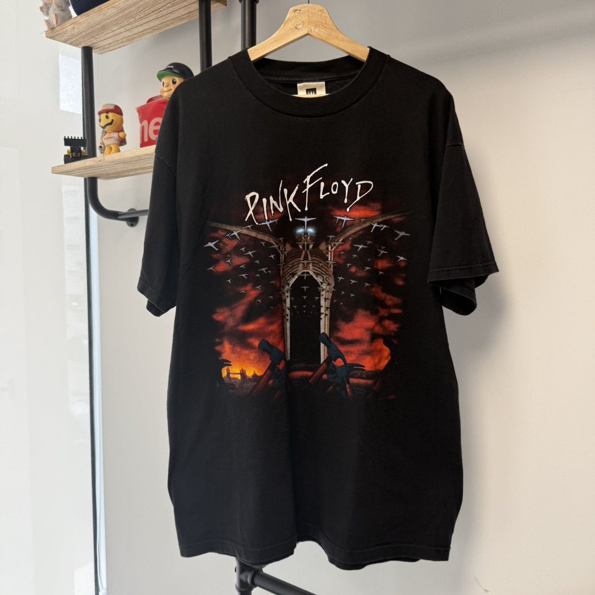 アイアンシェフ　PINK FLOYD THE WALL Tシャツ　XL アイアンシェフ様専用 PINK FLOYD THE WALL Tシャツ XL - メルカリ
