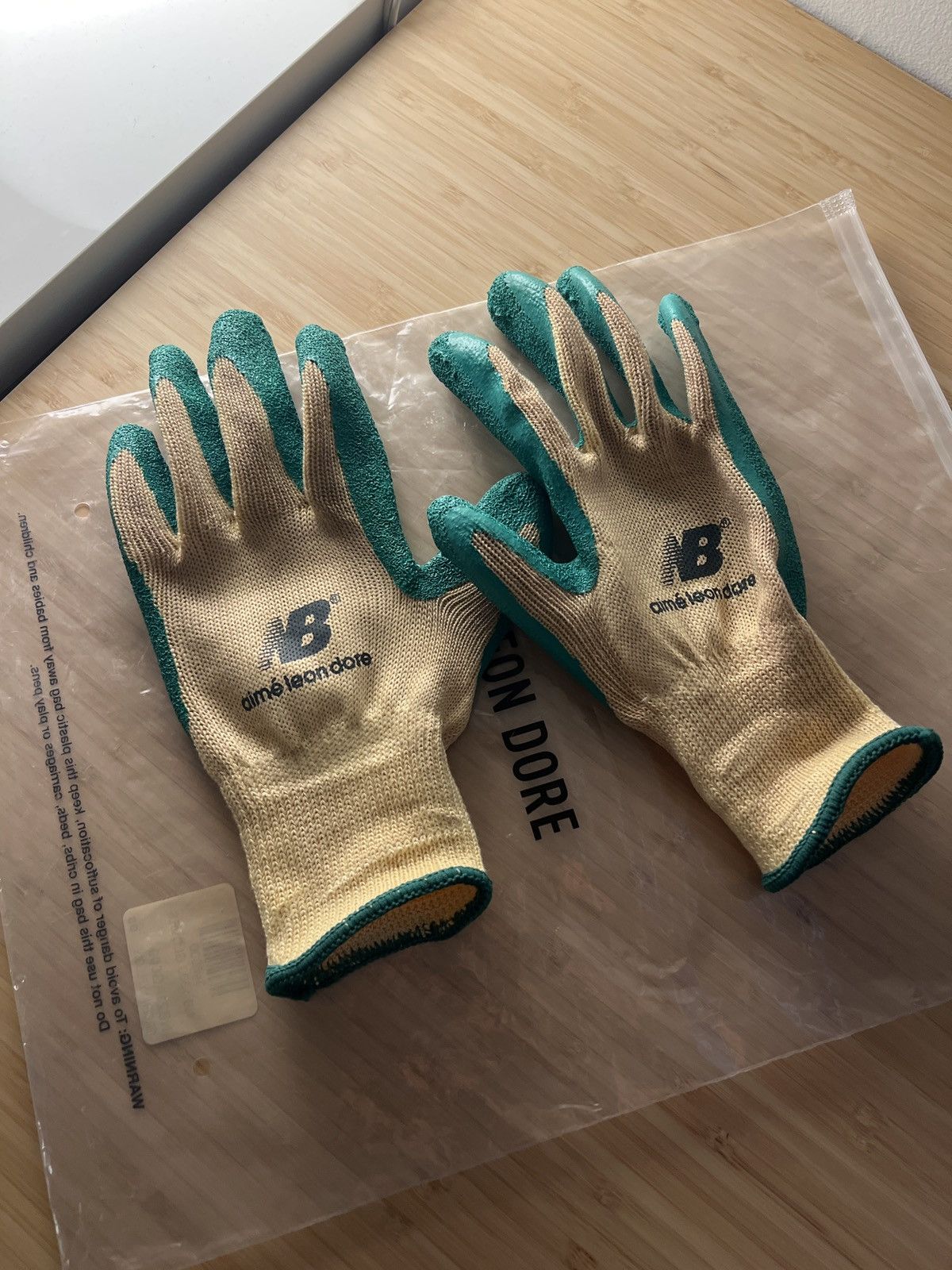 Aime Leon Dore × New Balance Aime Leon Dore Gardening Gloves Size ONE SIZE - 1 Thumbnail