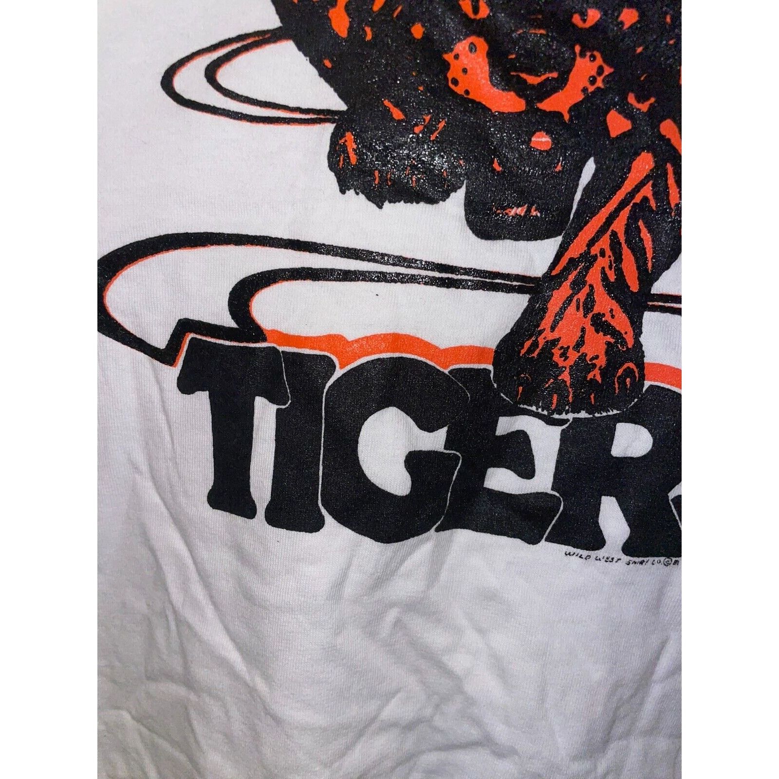 Anvil Vintage Manhattan Long Sleeve Shirt Tigers Paint stain 90s Size US L / EU 52-54 / 3 - 4 Thumbnail