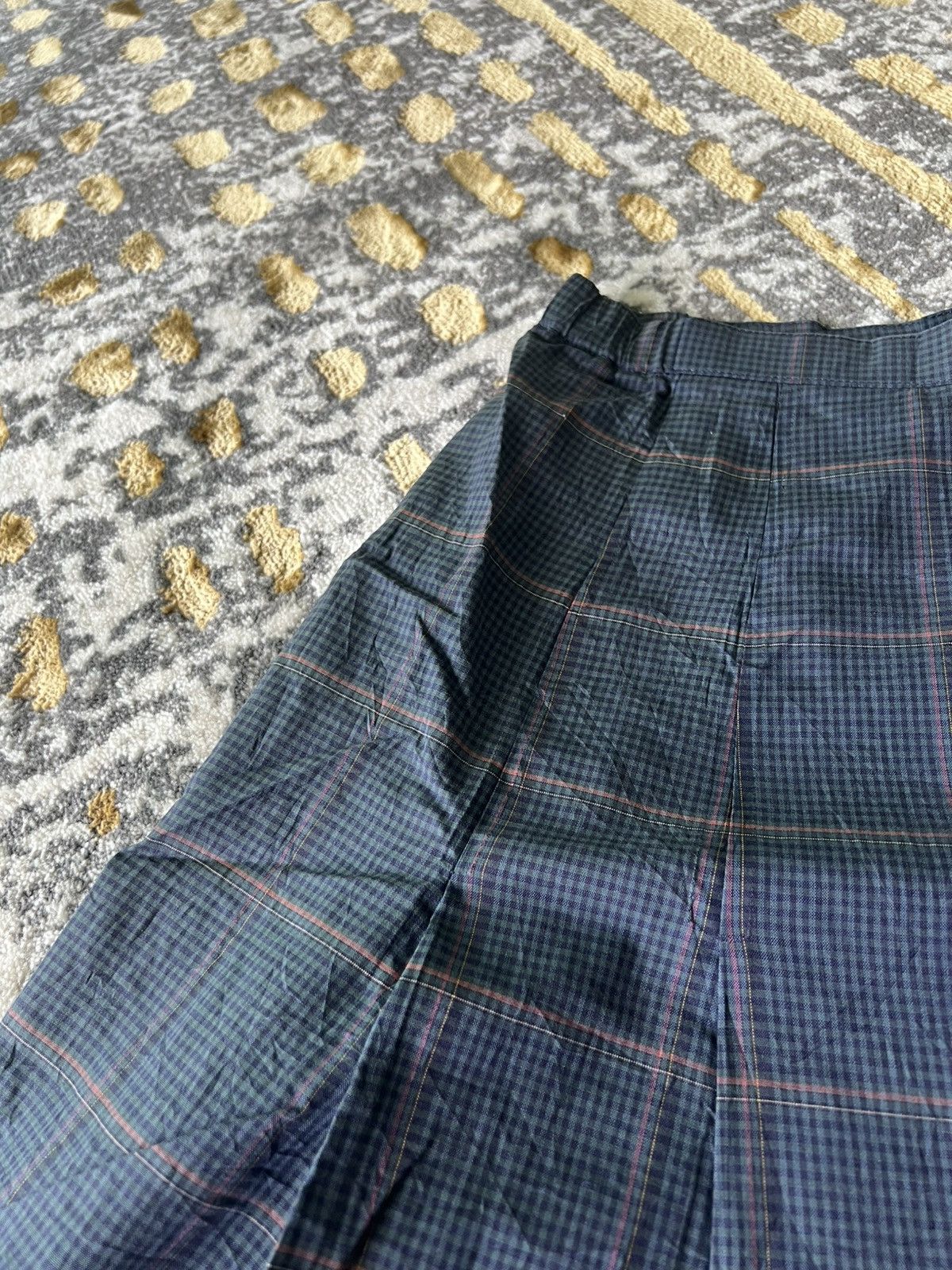 Burberry × Vintage Burberrys checkered skirt Size 28" / US 6 / IT 42 - 8 Thumbnail
