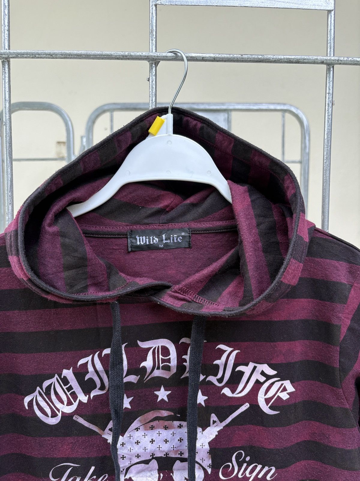 Japanese Brand Wild Life Y2K Punk strip hoodie tee Size M / US 6-8 / IT 42-44 - 2 Thumbnail