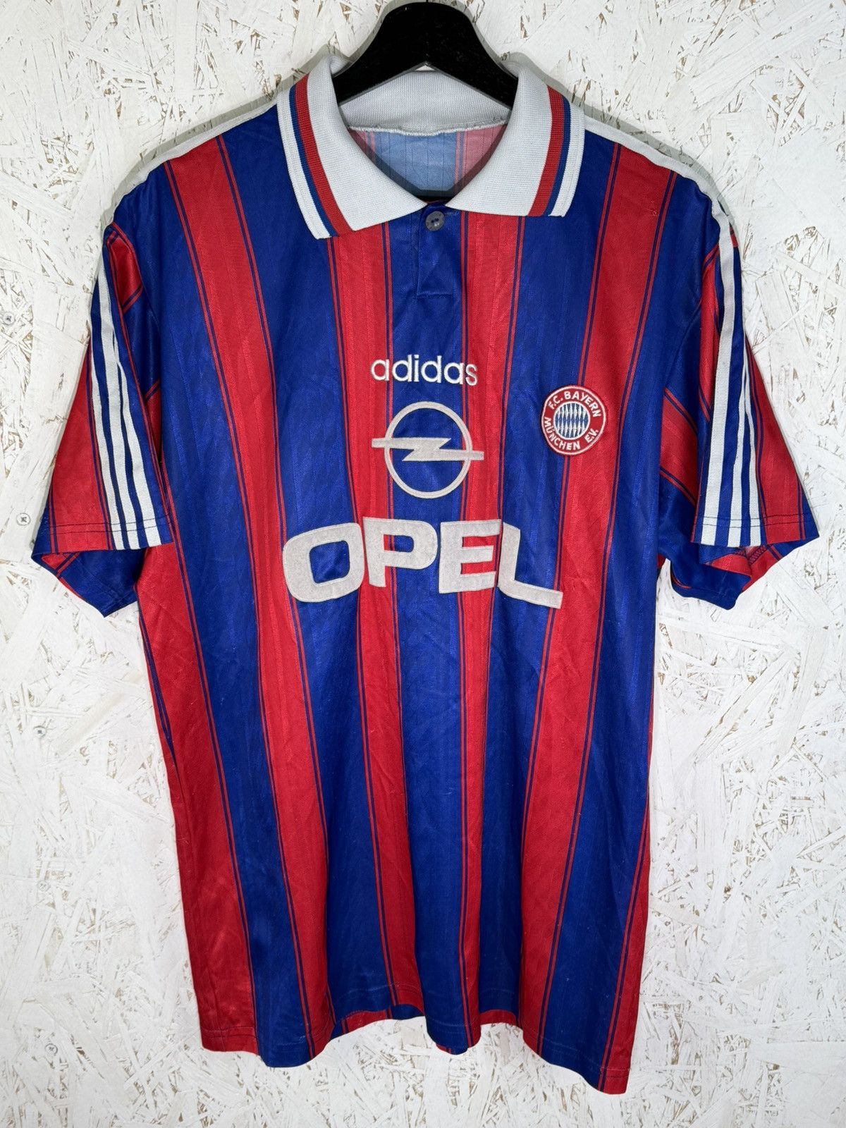 Adidas 90s Adidas Bayern Munchen 1995/96/97 Home Kit Soccer Jersey Size US M / EU 48-50 / 2 - 1 Thumbnail