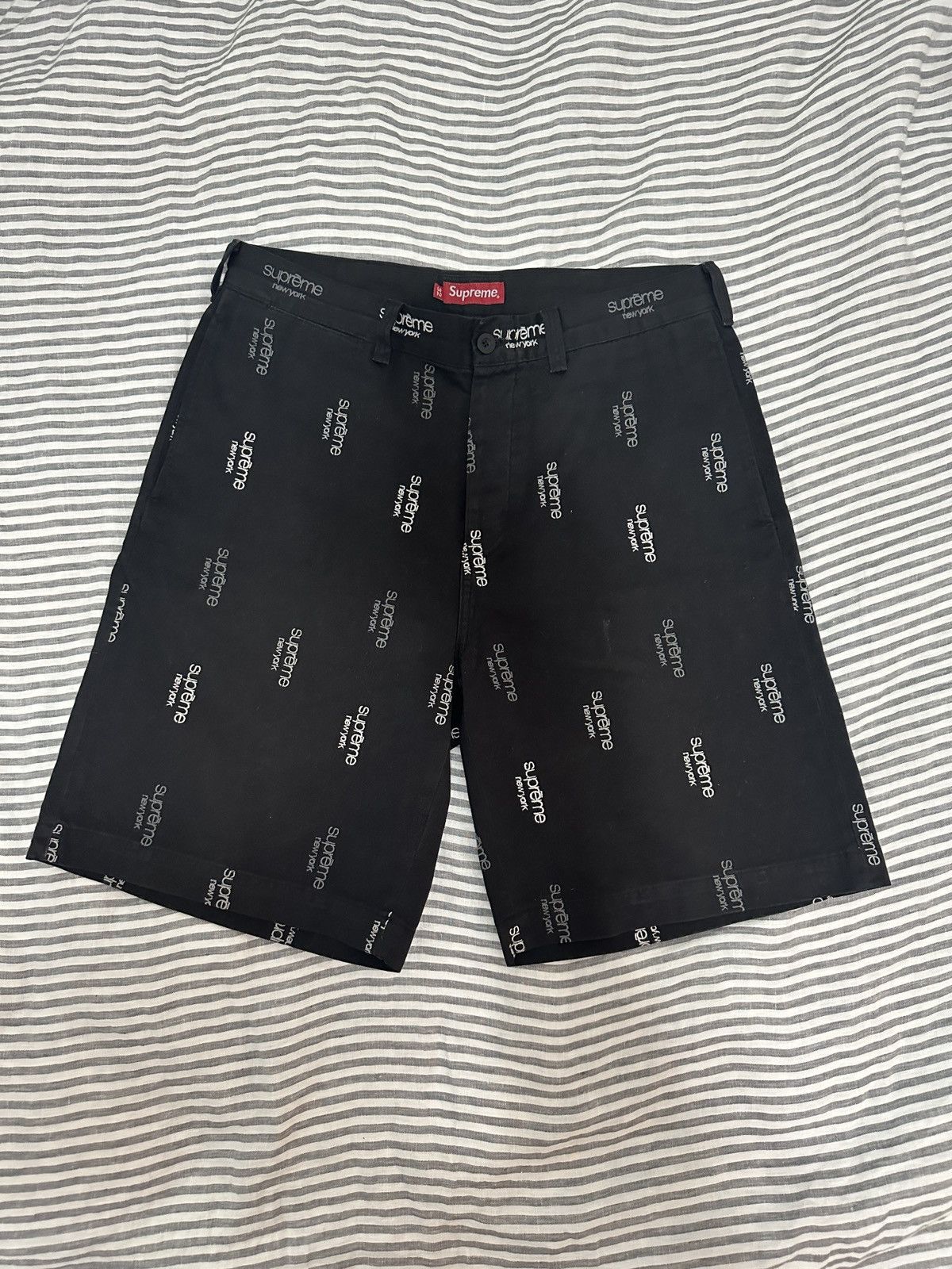 Supreme Classic Logo Chino Short Black