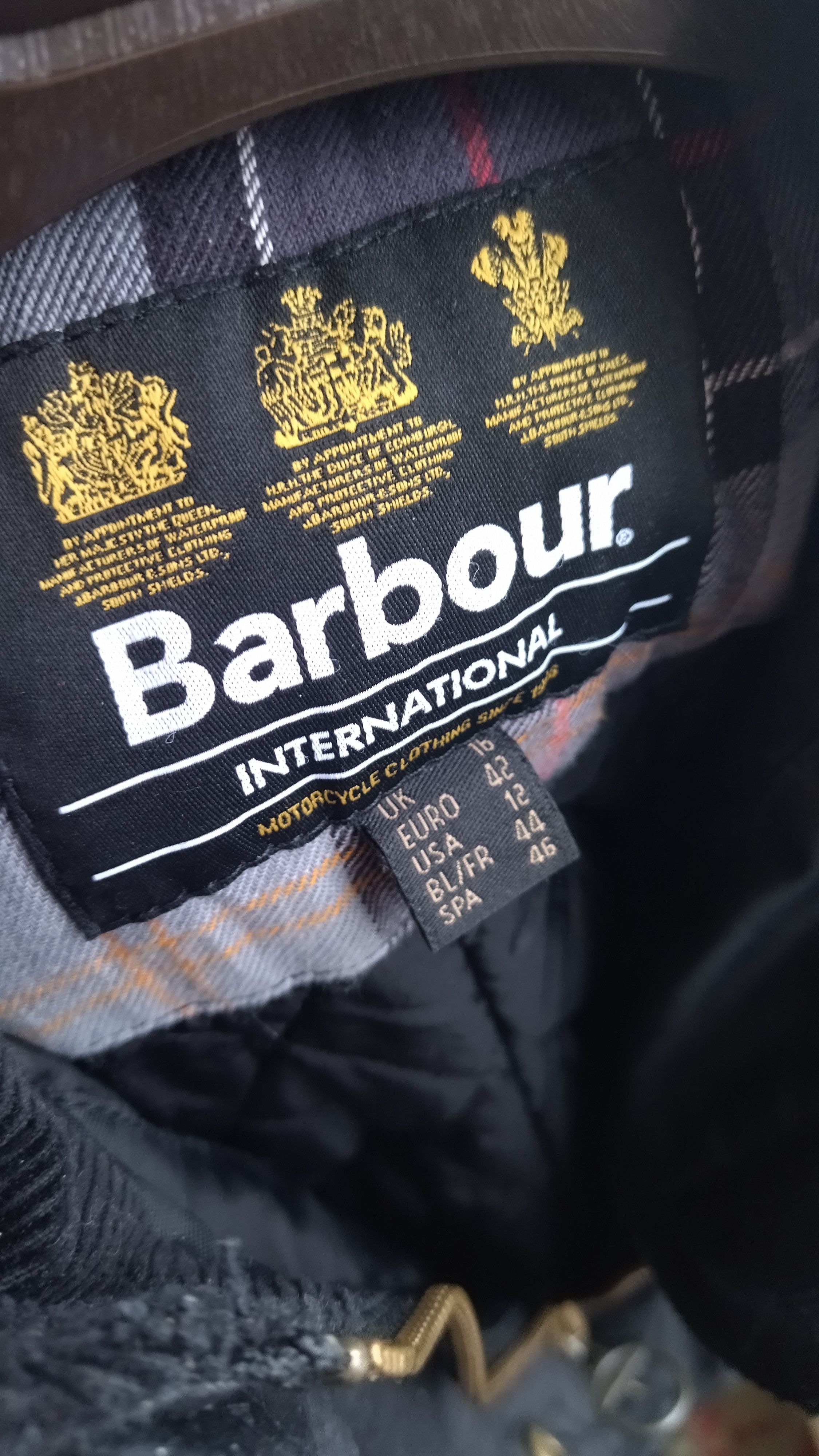 Barbour Barbour international Waxed womens jacket Size L / US 10 / IT 46 - 6 Thumbnail