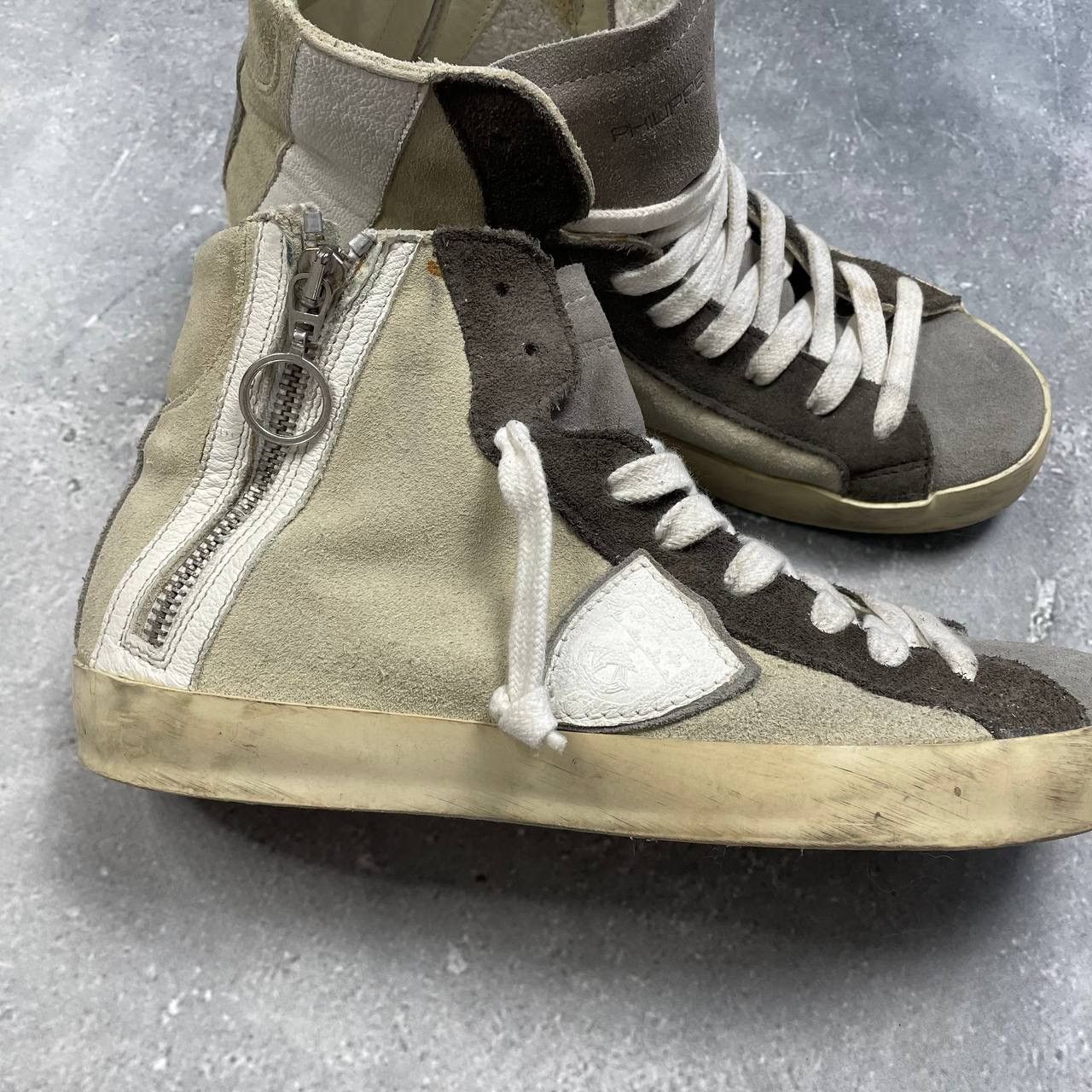 Philippe Model Philippe Model Hi Top Suede Sneakers Women’s Beige/ Gray 38 Size US 8 / IT 38 - 4 Thumbnail