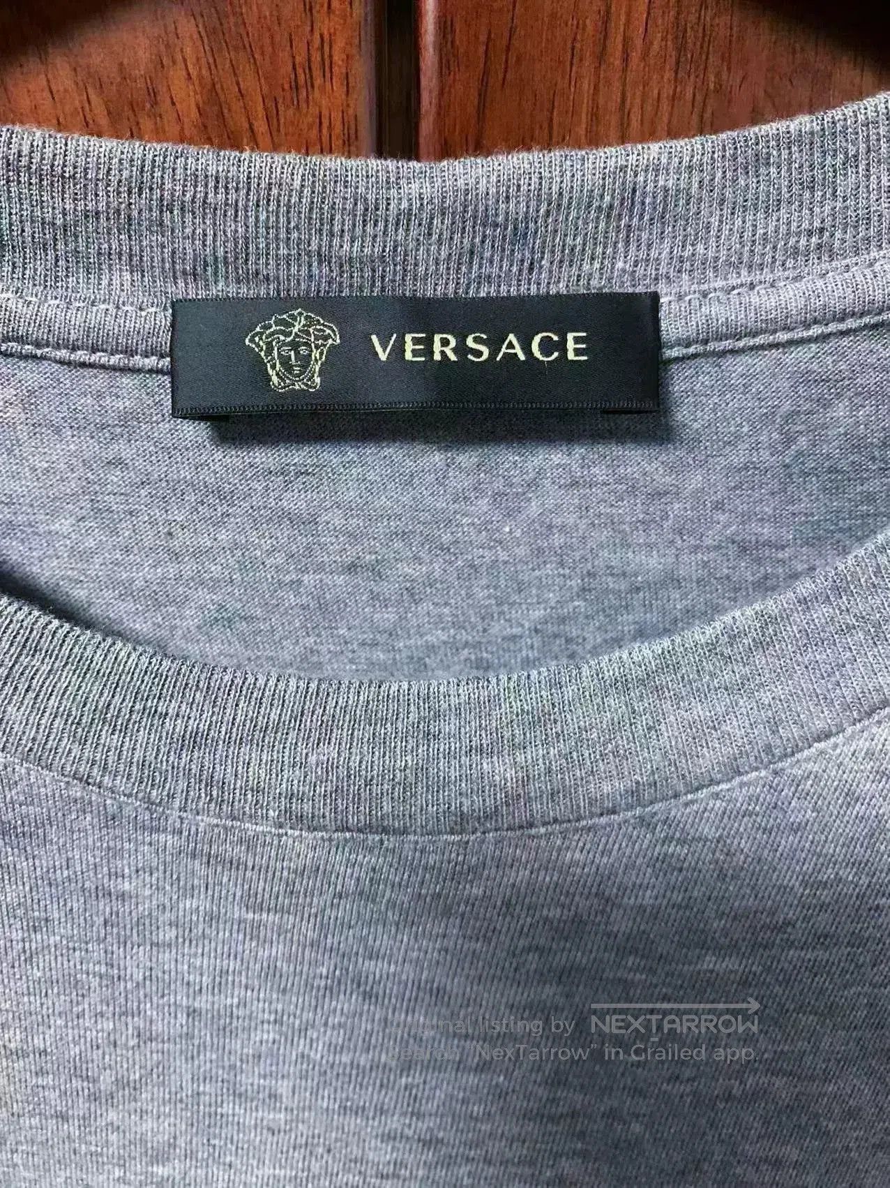 Japanese Brand Versace Men's Medusa Embroidered T-shirt. Size US L / EU 52-54 / 3 - 3 Thumbnail