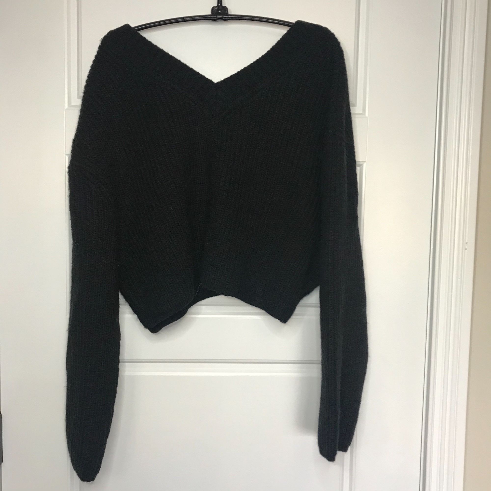 Zara Zara Black V-Neck Cropped Cardigan Sweater Women's Large Rib Size L / US 10 / IT 46 - 3 Thumbnail