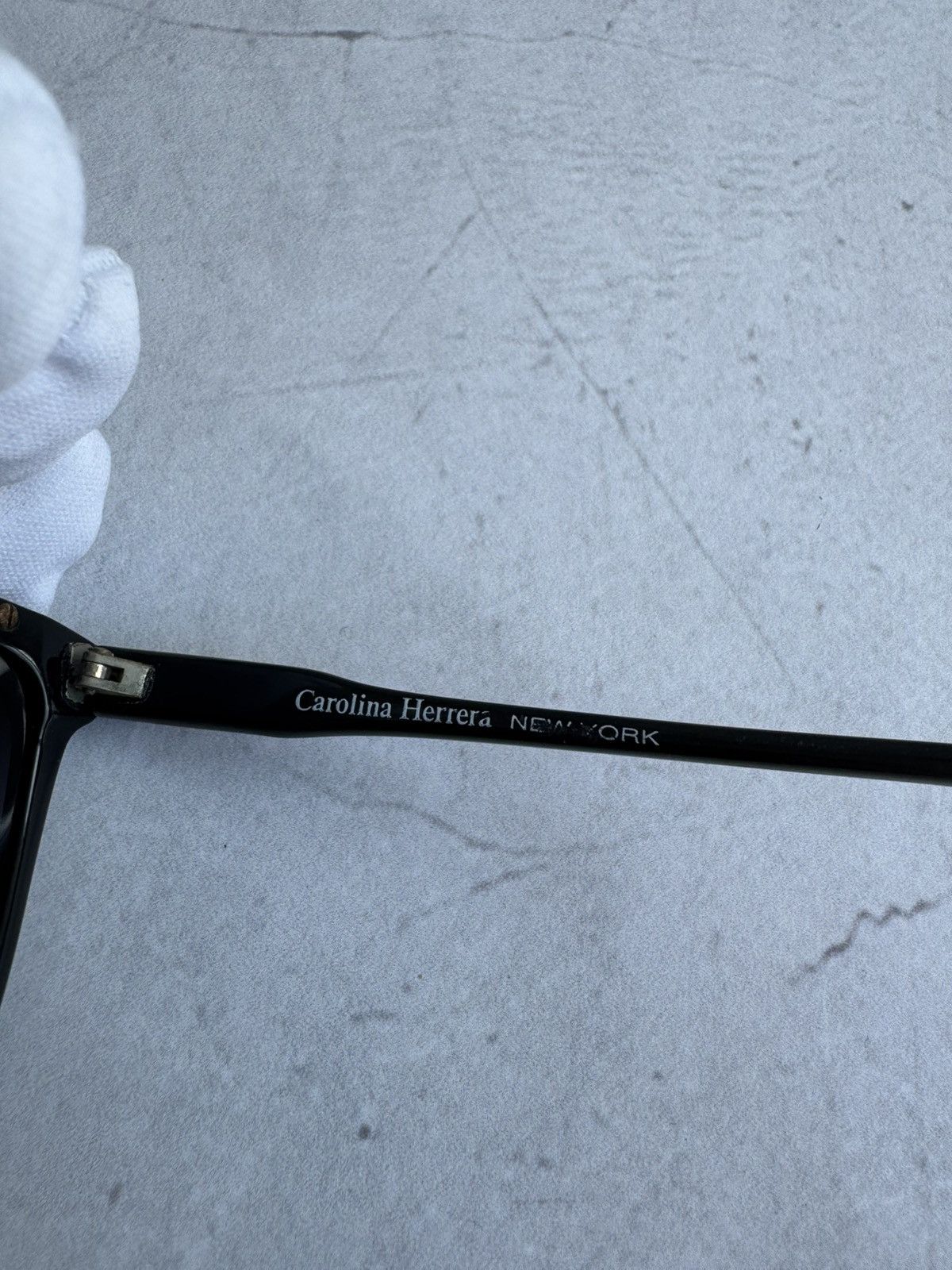 Carolina Herrera Carolina Herrera New York Sunglasses Vintage Size ONE SIZE - 4 Thumbnail