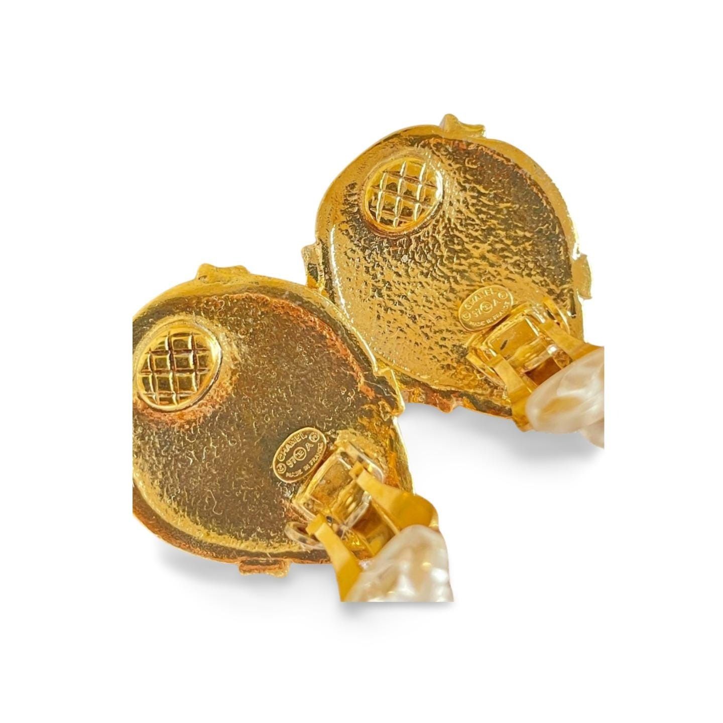 Chanel Vintage Chanel teardrop earrings with twisted ribbon CC mark Size ONE SIZE - 9 Thumbnail