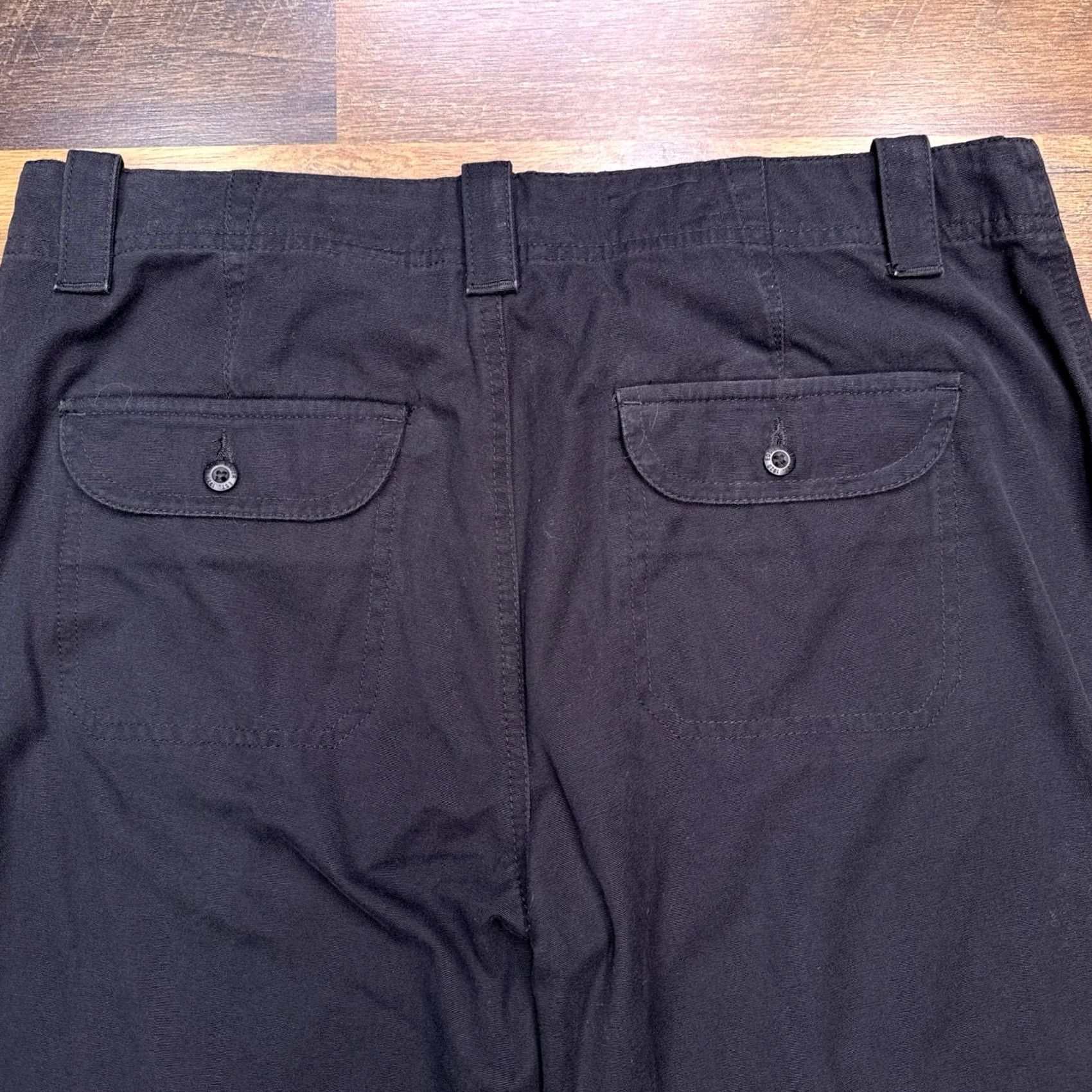 Eddie Bauer Eddie Bauer Capri Pants Womens 6 Black 24 Inch Vashon Outdoor New Size 28" / US 6 / IT 42 - 7 Thumbnail