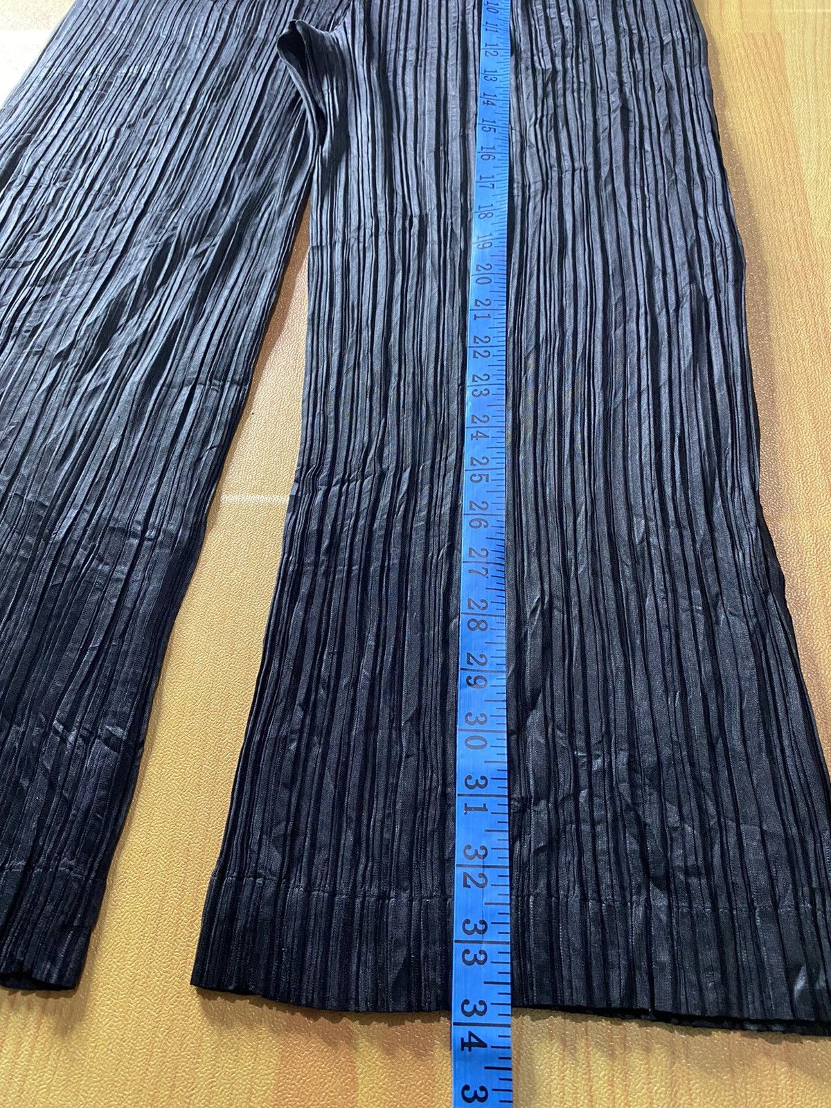 Designer × Issey Miyake × Vintage Vintage issey miyake pleated pants Size US 30 / EU 46 - 4 Thumbnail