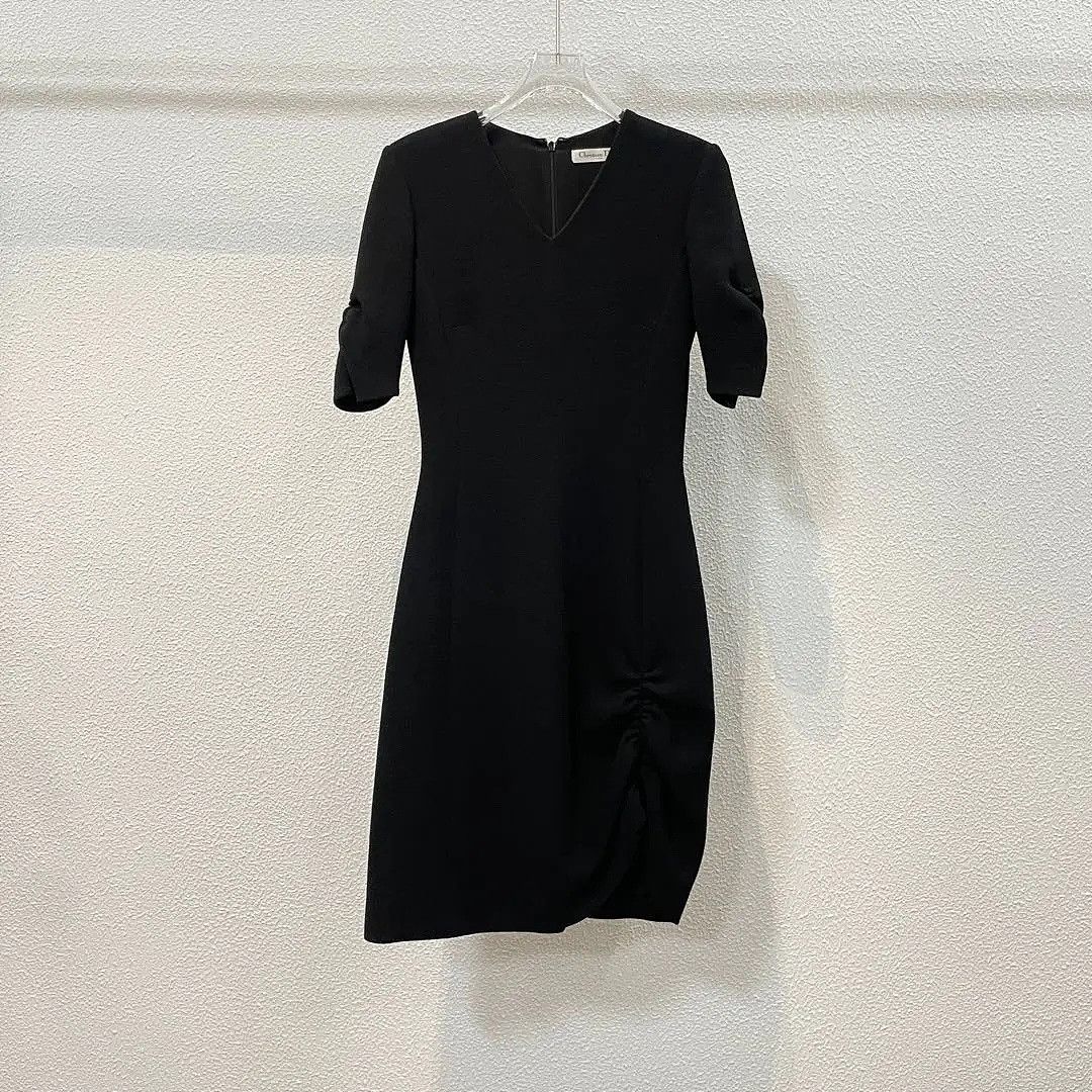 Dior Dior Black Wool Silk V-Neck Dress Size 36 Size XS / US 0-2 / IT 36-38 - 1 Thumbnail