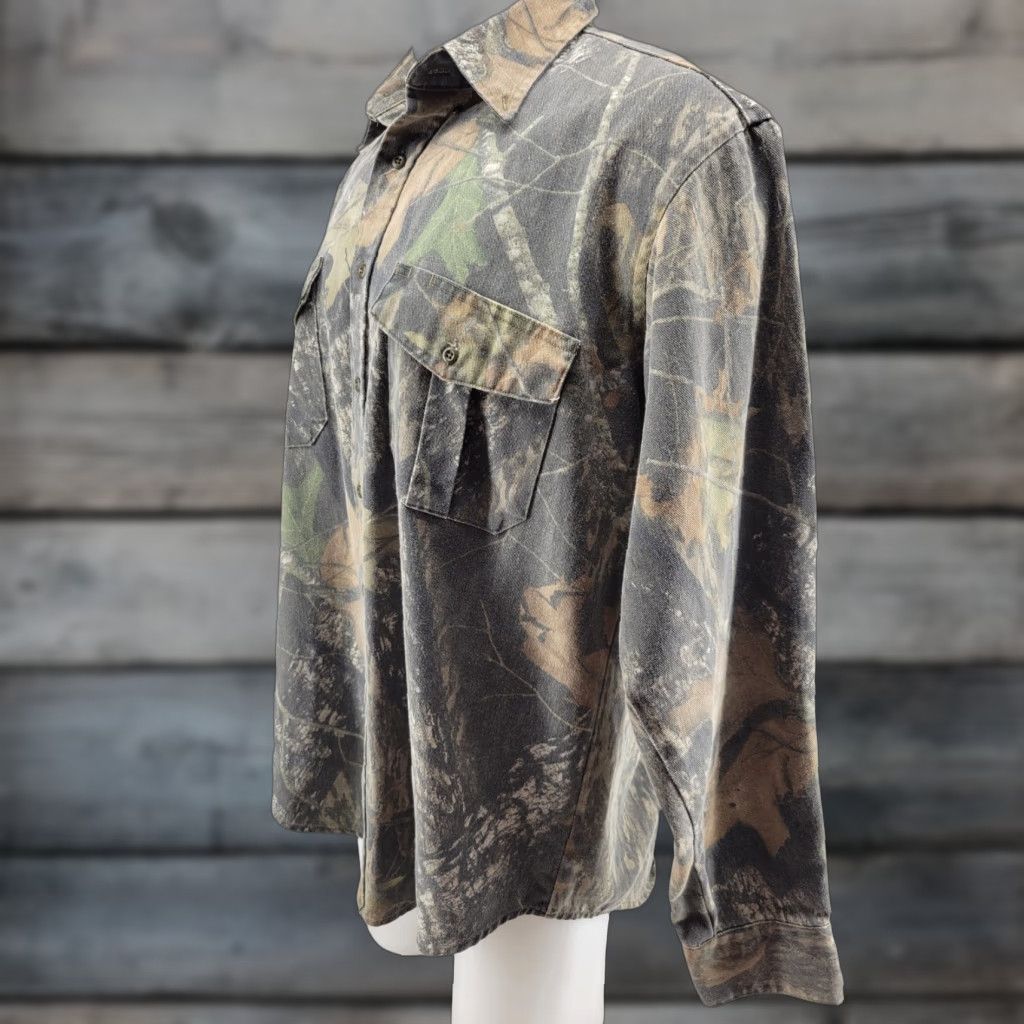 Vintage VTG No Trace Dan River Mossy Oak Hunting Camo Button-Down Shirt Mens Large Shirt Camouflage Hunting 90s Mens L Size US L / EU 52-54 / 3 - 1 Thumbnail