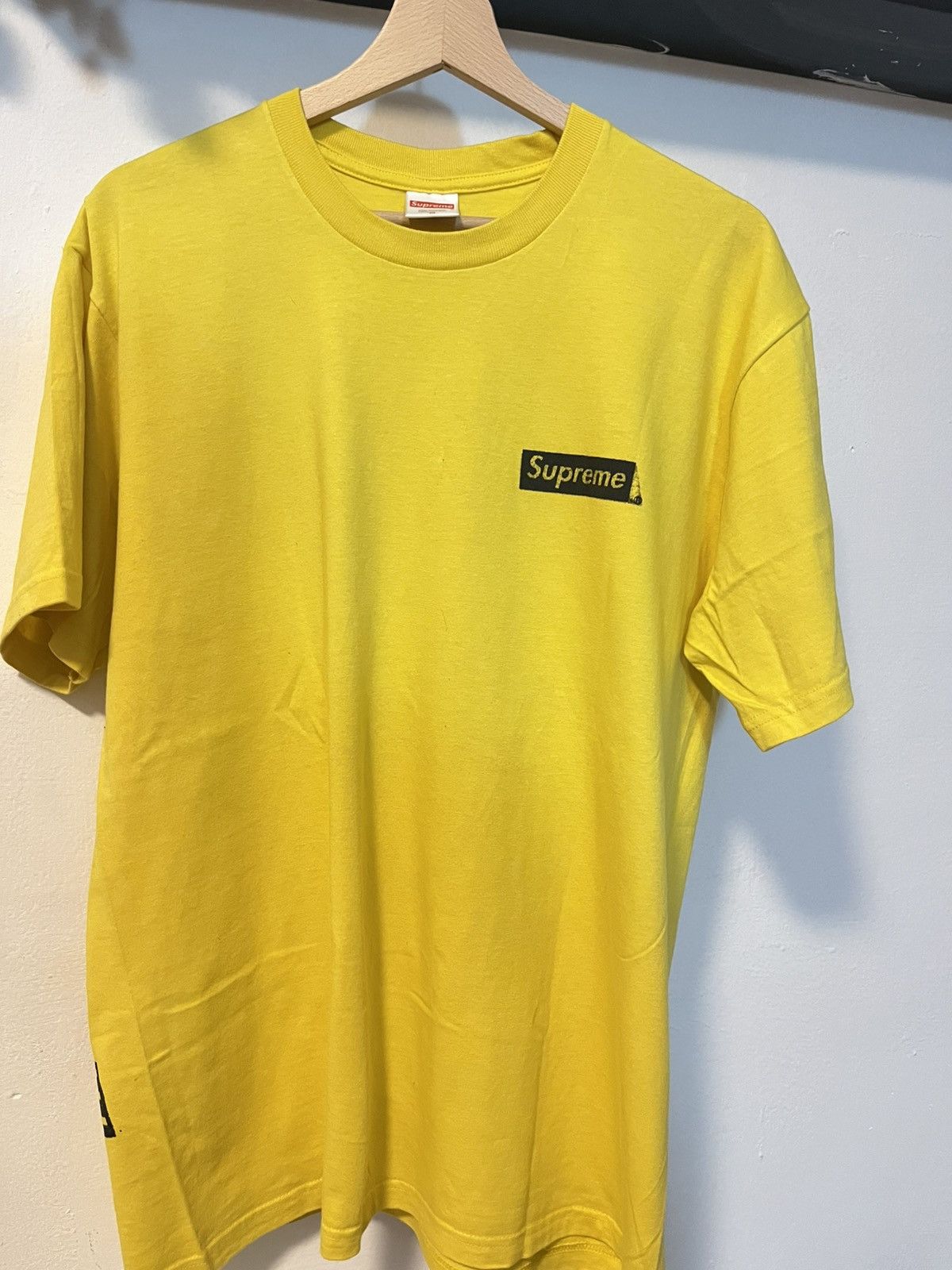 Supreme Supreme Body Snatchers Tee Size US M / EU 48-50 / 2 - 1 Thumbnail