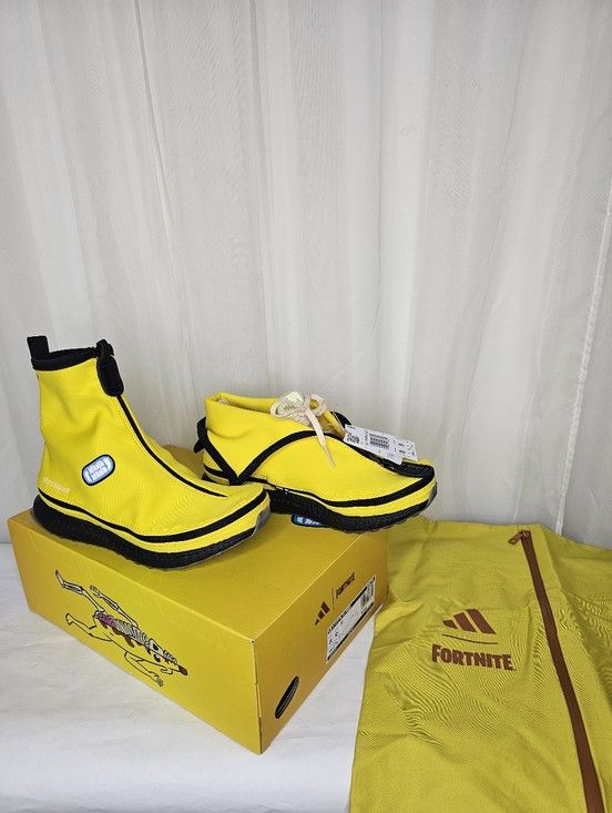 Adidas Adidas x Fortnite Peely UltraBoost Sneaker Limited Edition 8 Size US 8 / EU 41 - 5 Thumbnail
