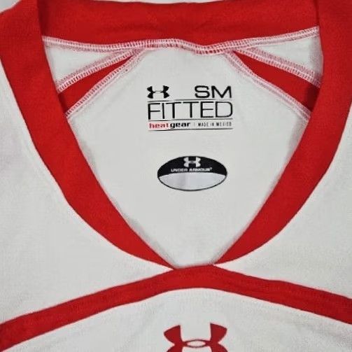 Under Armour Under Armour Volleyball Jersey Cap Sleeve White S Fitted Damen Shirt Size S / US 4 / IT 40 - 2 Thumbnail