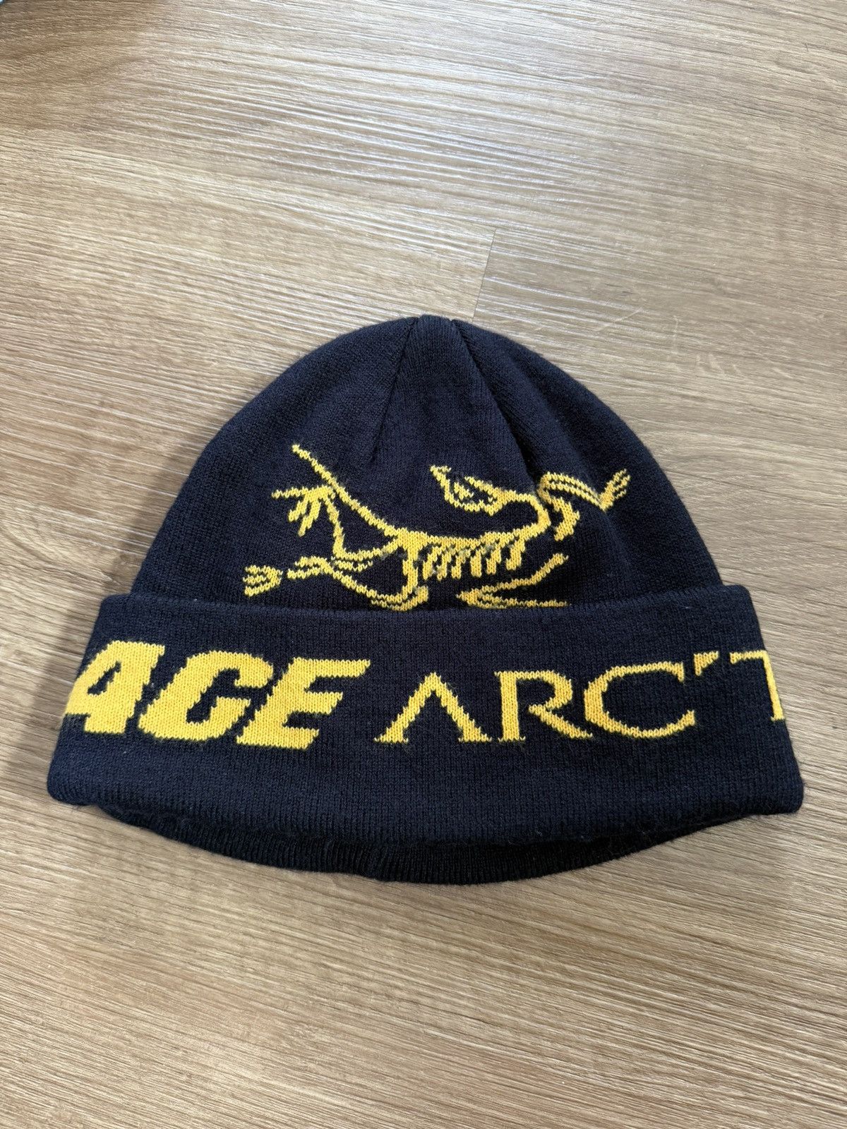 Arc'teryx × Palace Palace Arc'teryx Beanie Very Rare | Grailed