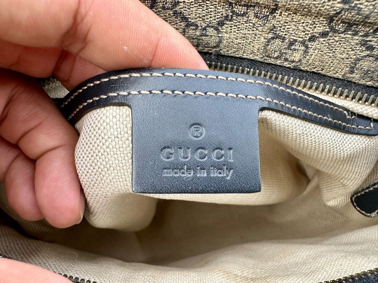 Gucci Authentic Gucci GG Supreme Medium Crossbody Bag Size ONE SIZE - 9 Thumbnail