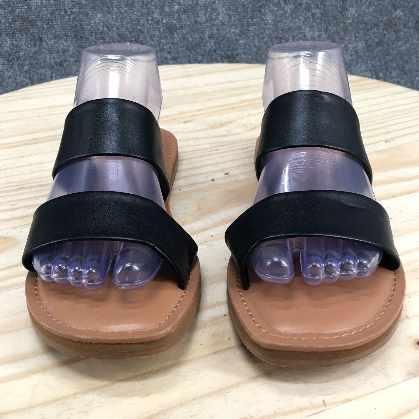 Vintage Universal Thread Sandals Womens 9 Slide Black Faux Leather Slip On Double Strap Size US 9 / IT 39 - 4 Thumbnail
