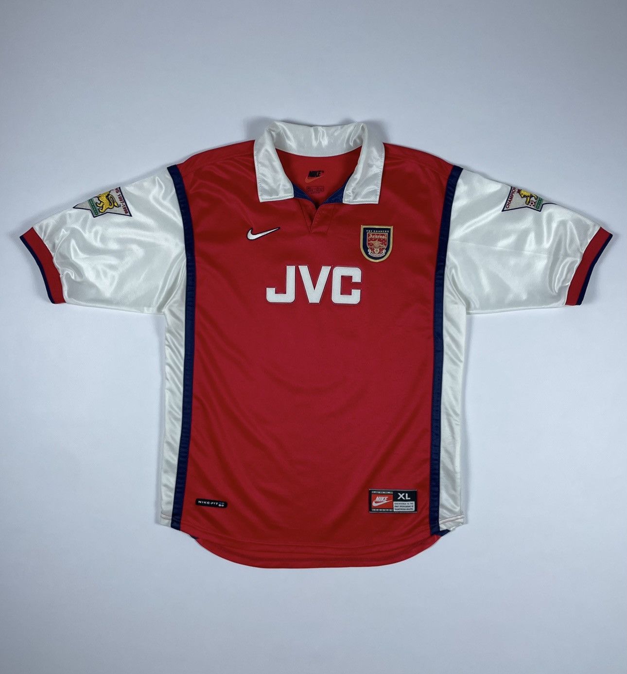 Nike Vintage nike Arsenal soccer jersey 17 Petit rare size S Size US S / EU 44-46 / 1 - 3 Thumbnail
