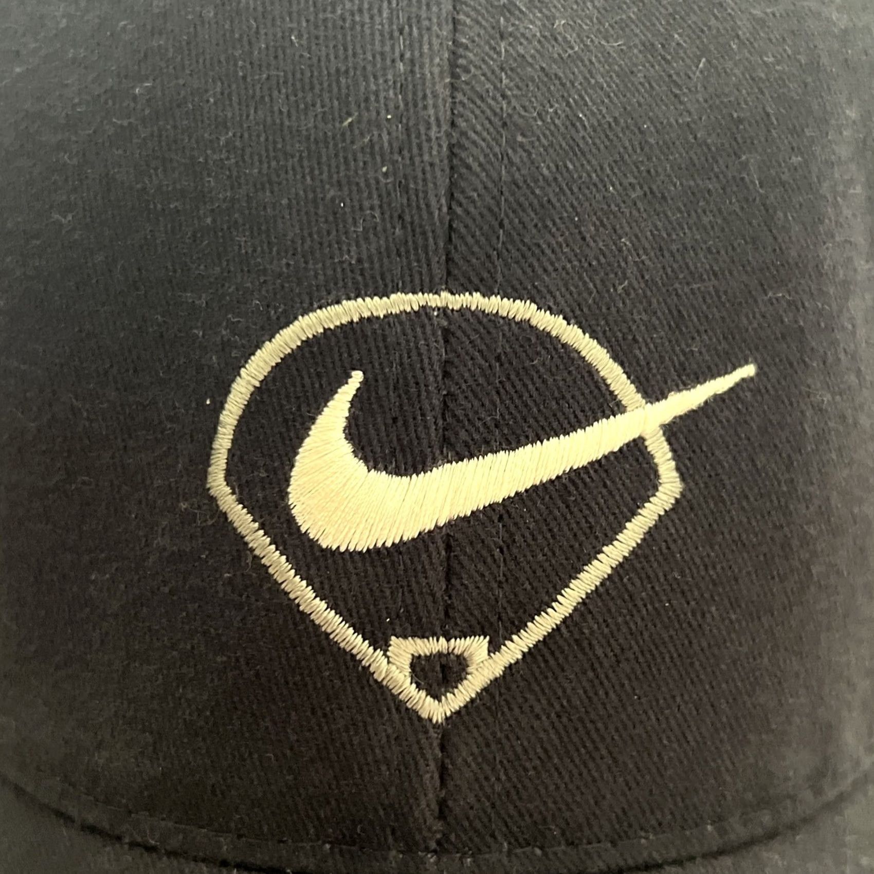 Nike VINTAGE Nike Swoosh Baseball Diamond Hat Adjustable Dark Blue Gray Label Men Adjustable Cotton Hat Diamond Baseball Mens Size ONE SIZE - 2 Thumbnail