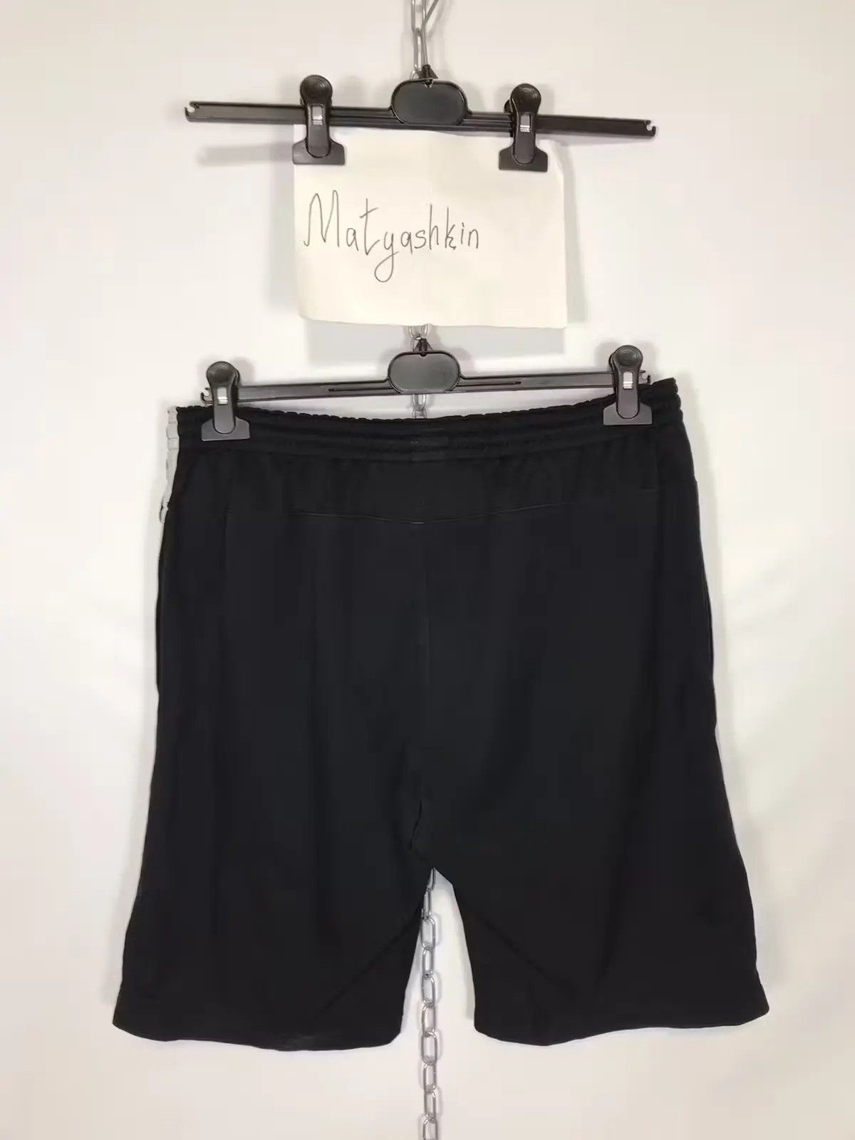 Nike Vintage Nike shorts size M Size US 30 / EU 46 - 2 Thumbnail