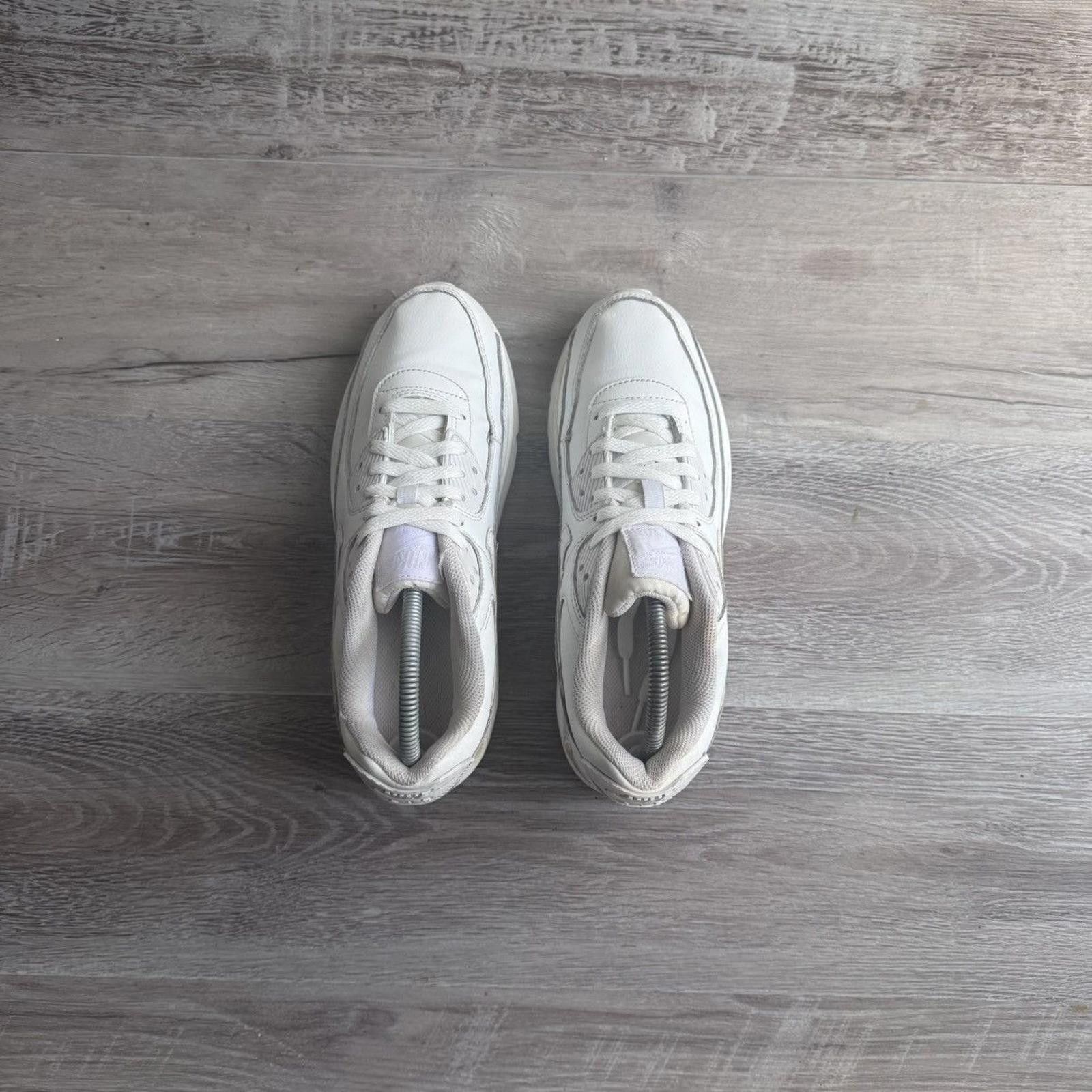 Nike NIKE • Air Max 90 GS "Recraft Triple White" (7M) Size US 7 / EU 40 - 10 Thumbnail