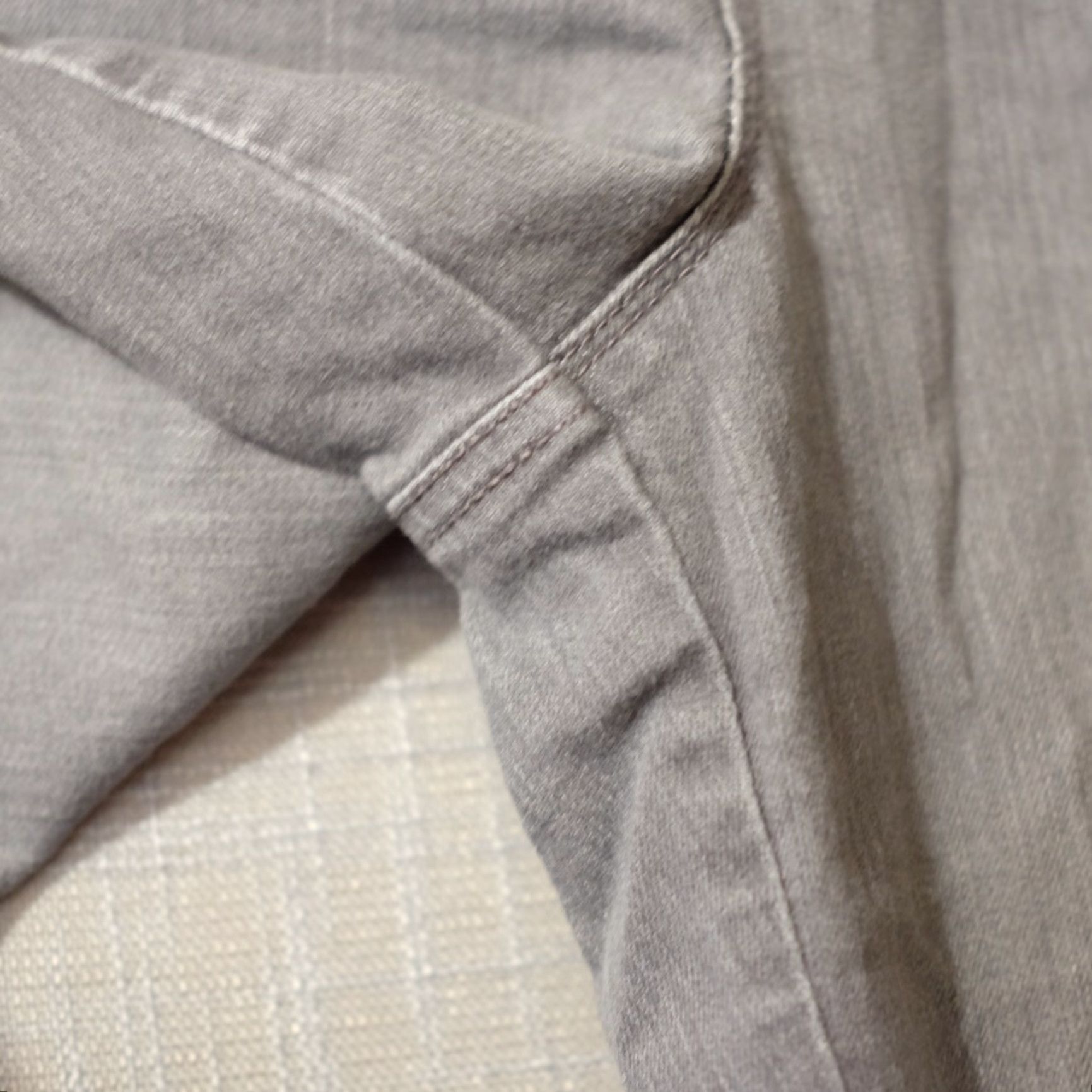 Gloria Vanderbilt Gloria Vanderbilt Amanda Straight Jeans Gray Women's 12 Denim 5-Pocket Regular Waist 33in Inseam 30-1/2in 7-1/2in Leg Open Vintage No Mens/Womens? Size 34" / US 12 / IT 48 - 4 Thumbnail