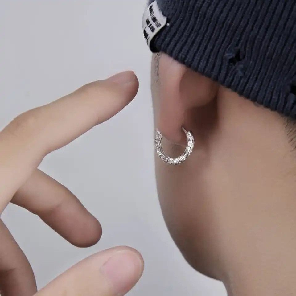 Designer × Jewelry × Vintage Geometric Irregular Ear Buckle Hip Hop Earring Size ONE SIZE - 4 Thumbnail