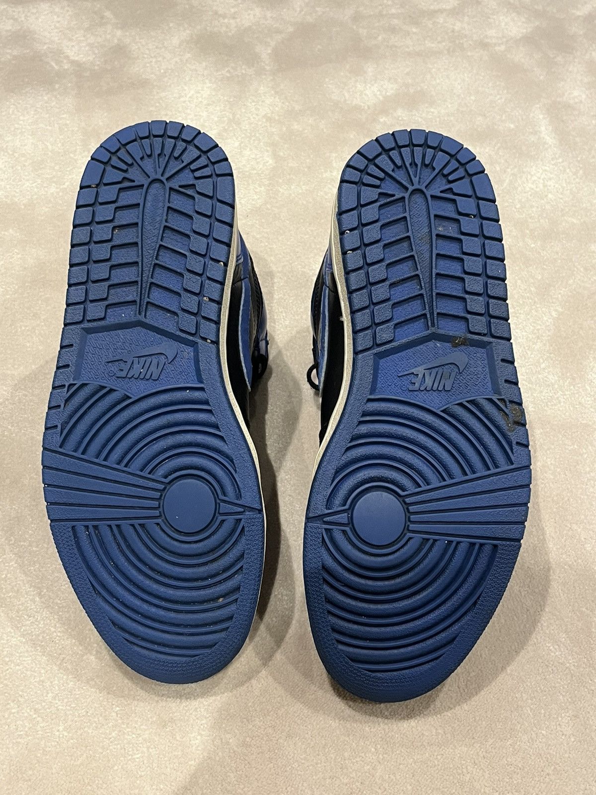 Nike RARE Jordan 1 “royal blue” 1/27000 release 2001 Size US 8.5 / EU 41-42 - 20 Thumbnail