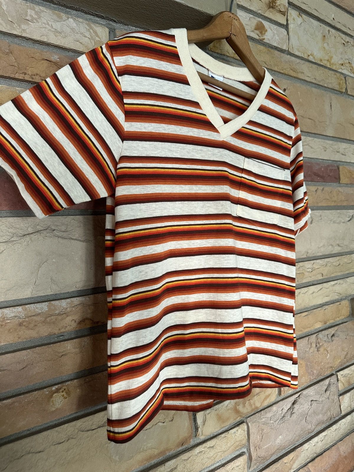 Vintage Vintage 70s Pinball Striped V Neck Tee Size US L / EU 52-54 / 3 - 5 Thumbnail