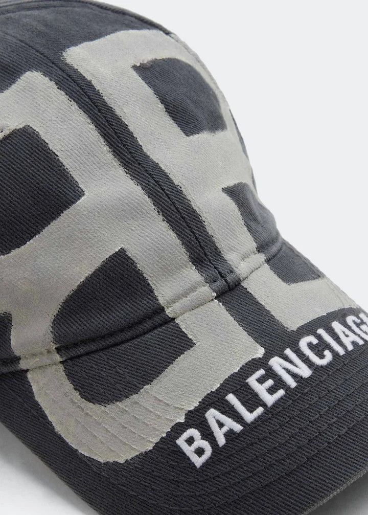 Balenciaga o1w1db10226 Size: S / BB Sprayed Hat / Cap In Grey Size ONE SIZE - 2 Thumbnail
