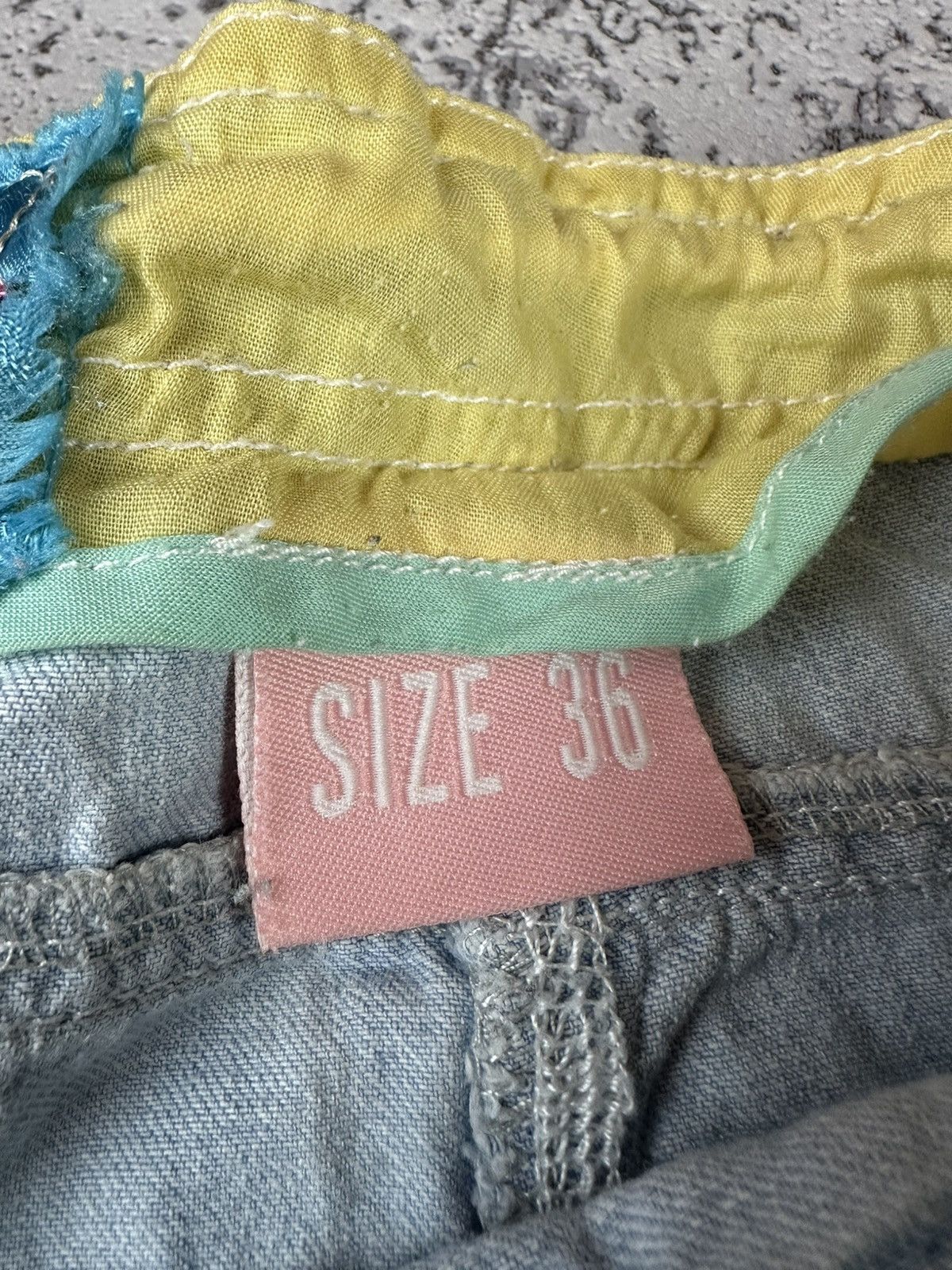 Vintage Cubus Summer Y2K Light Wash Cargo Shorts Size 25" / US 0 / IT 36 - 8 Thumbnail