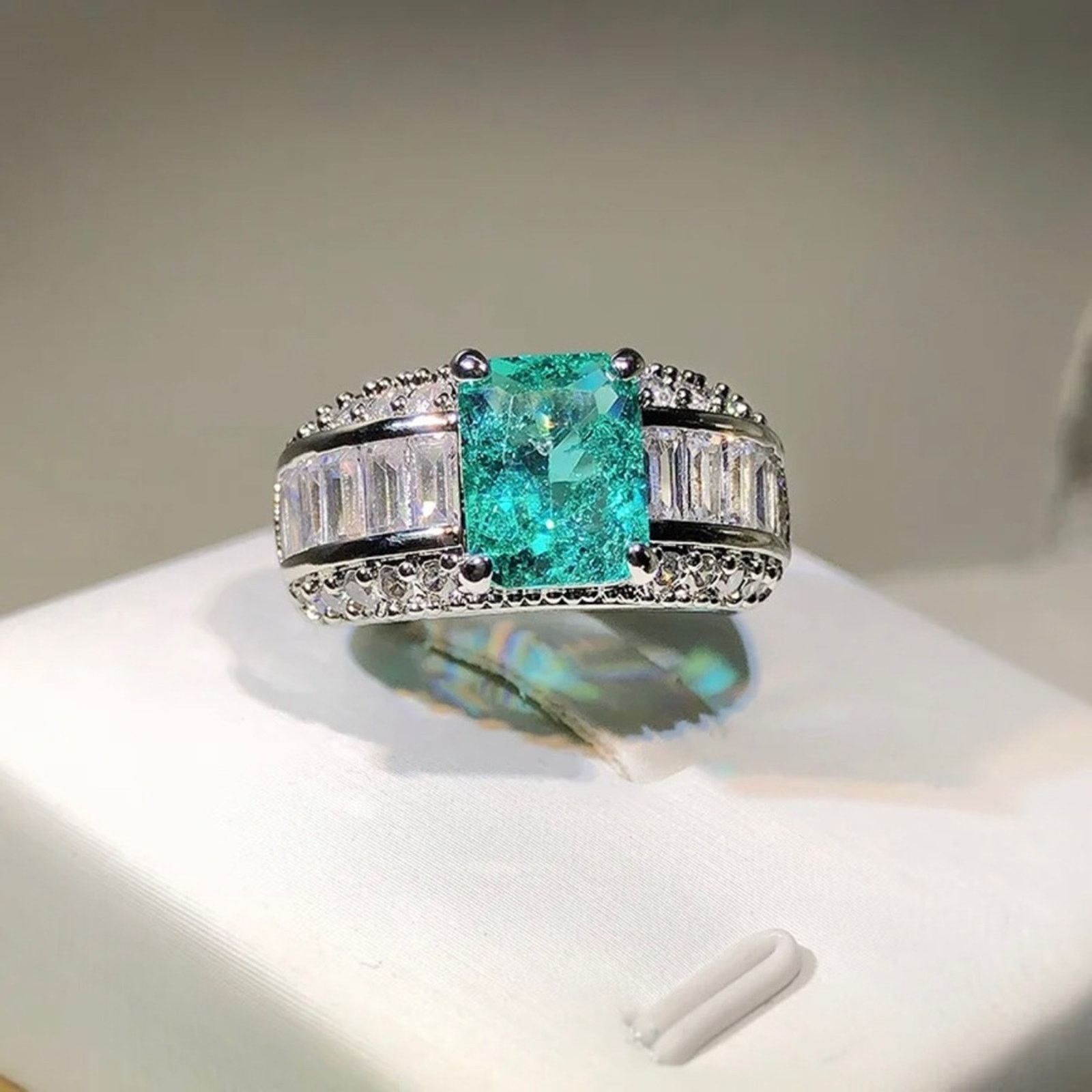 Jewelry Ladies elegant paraiba emerald stone 925 ring 8 NIB Size ONE SIZE - 2 Thumbnail