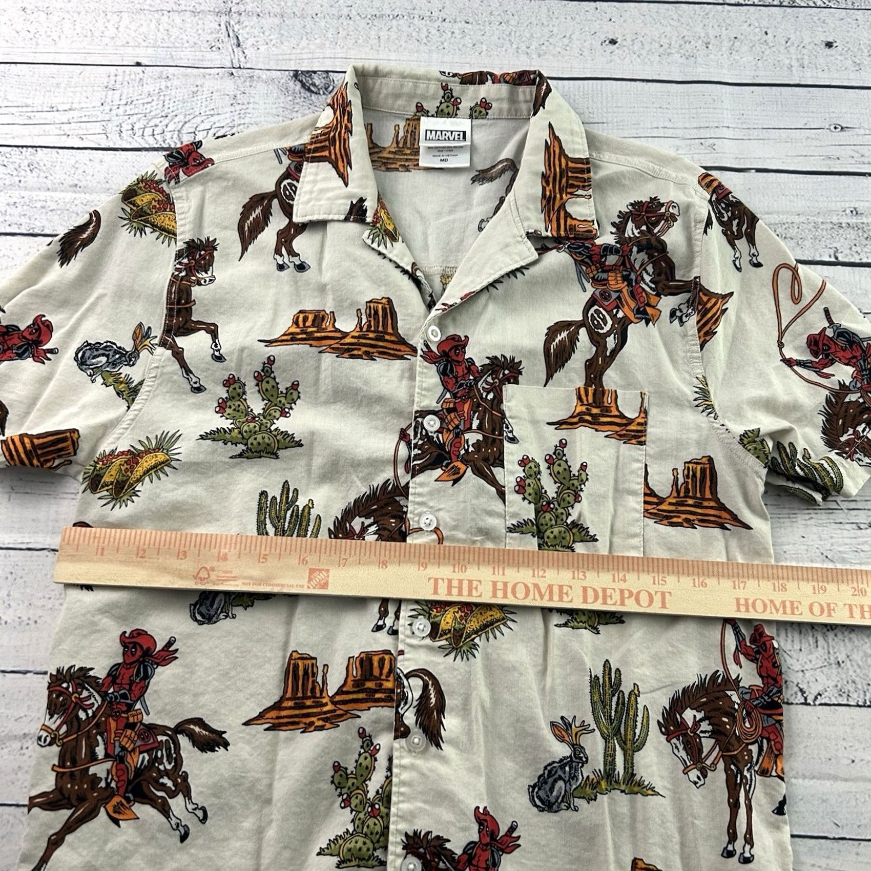 Vintage Marvel Deadpool Short Sleeve Hawaiian Button-Up Shirt Men's M Beige Size US M / EU 48-50 / 2 - 3 Thumbnail