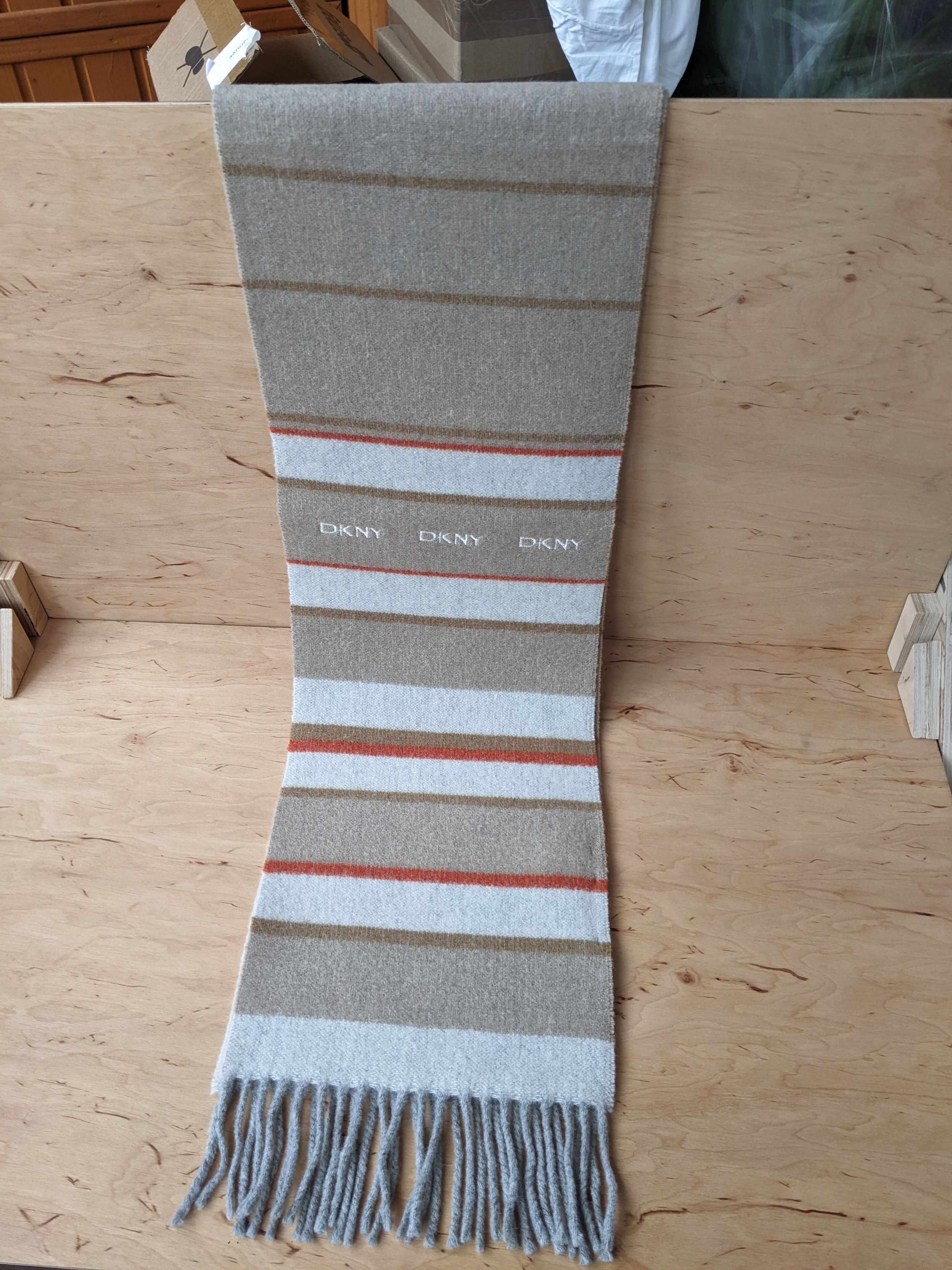 DKNY DKNY Wool Scarf Vintage Stussy Polo Ralph Lauren Burberry Size ONE SIZE - 2 Thumbnail