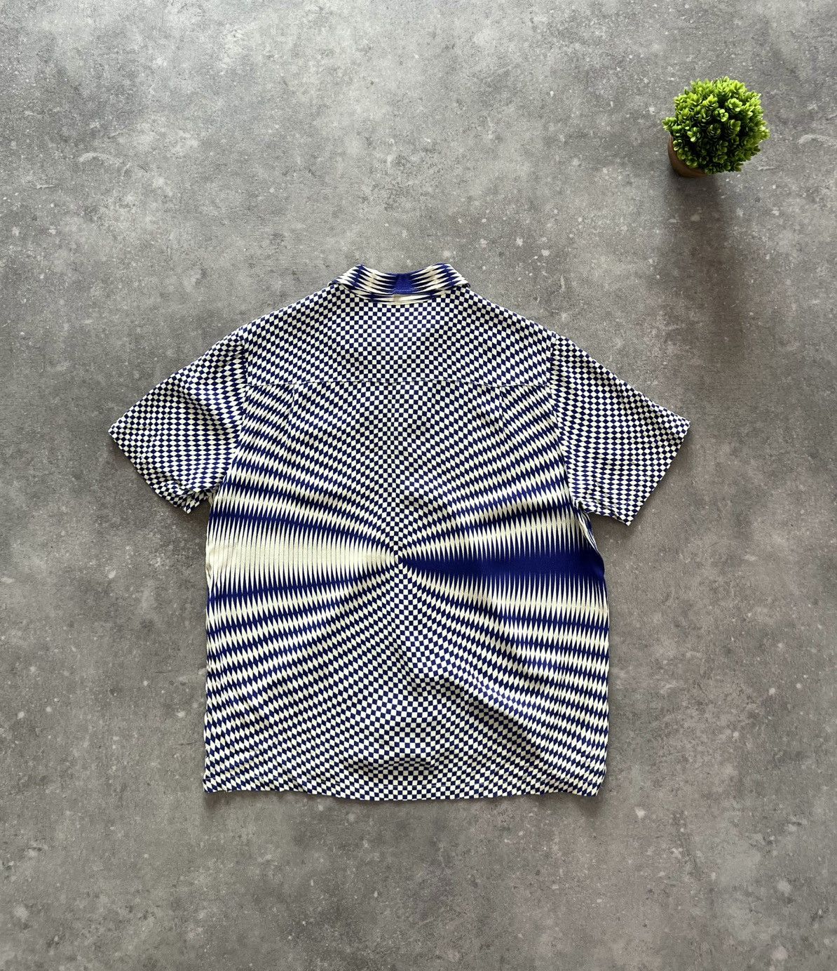 Stussy Rare Stussy Geometrical Cropped Boxy Fit Shirt Rayon Japan Size US S / EU 44-46 / 1 - 3 Thumbnail