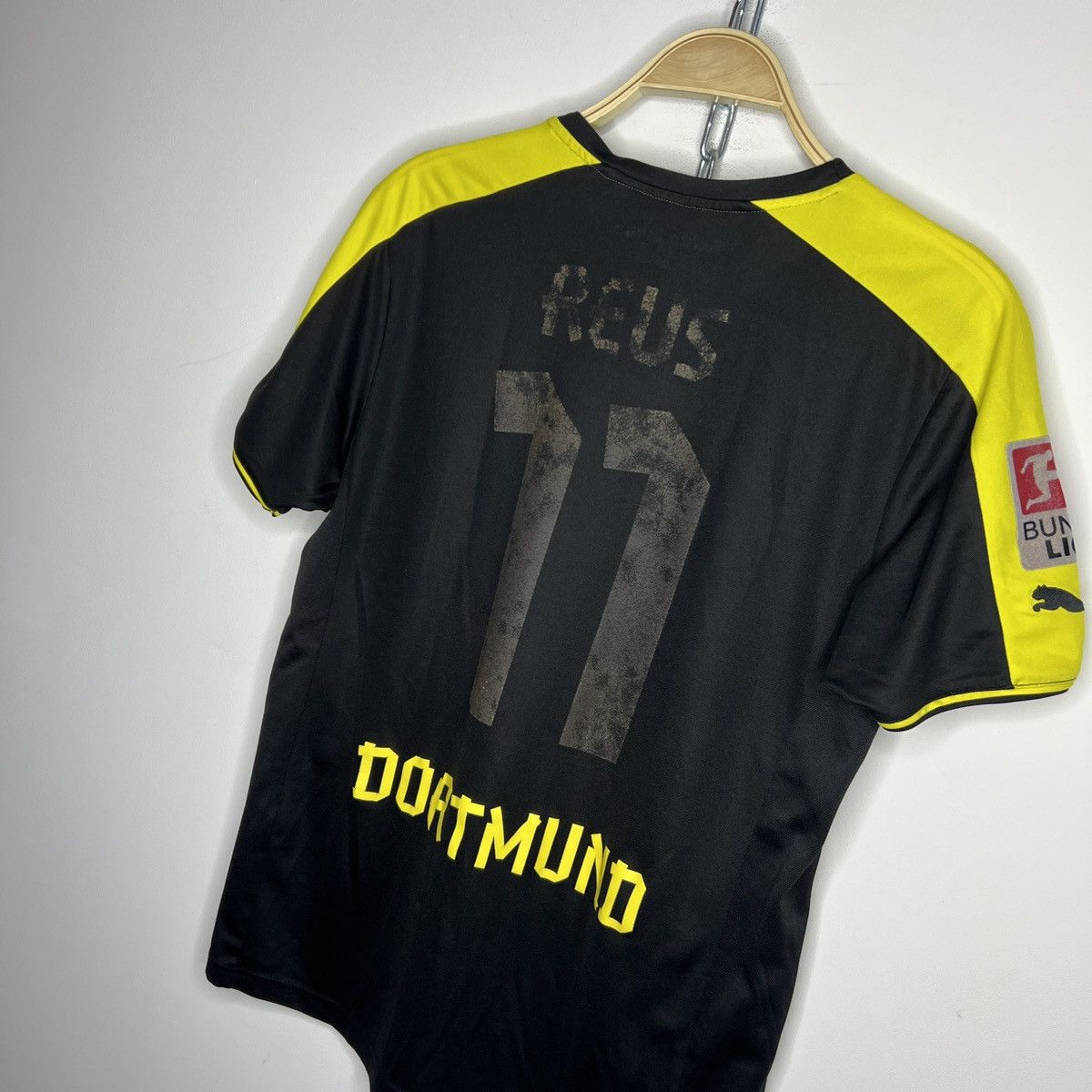 Puma × Vintage Men’s Puma FC Borussia Dortmund Marco Reus soccer jersey Size US M / EU 48-50 / 2 - 9 Thumbnail