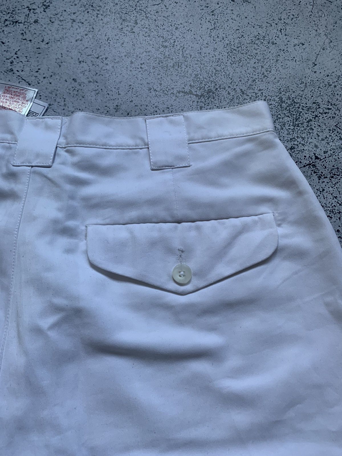 Vintage Vintage Nike Golf Baggy Fit Shorts Y2K Mini Swoosh USA Size US 32 / EU 48 - 8 Thumbnail