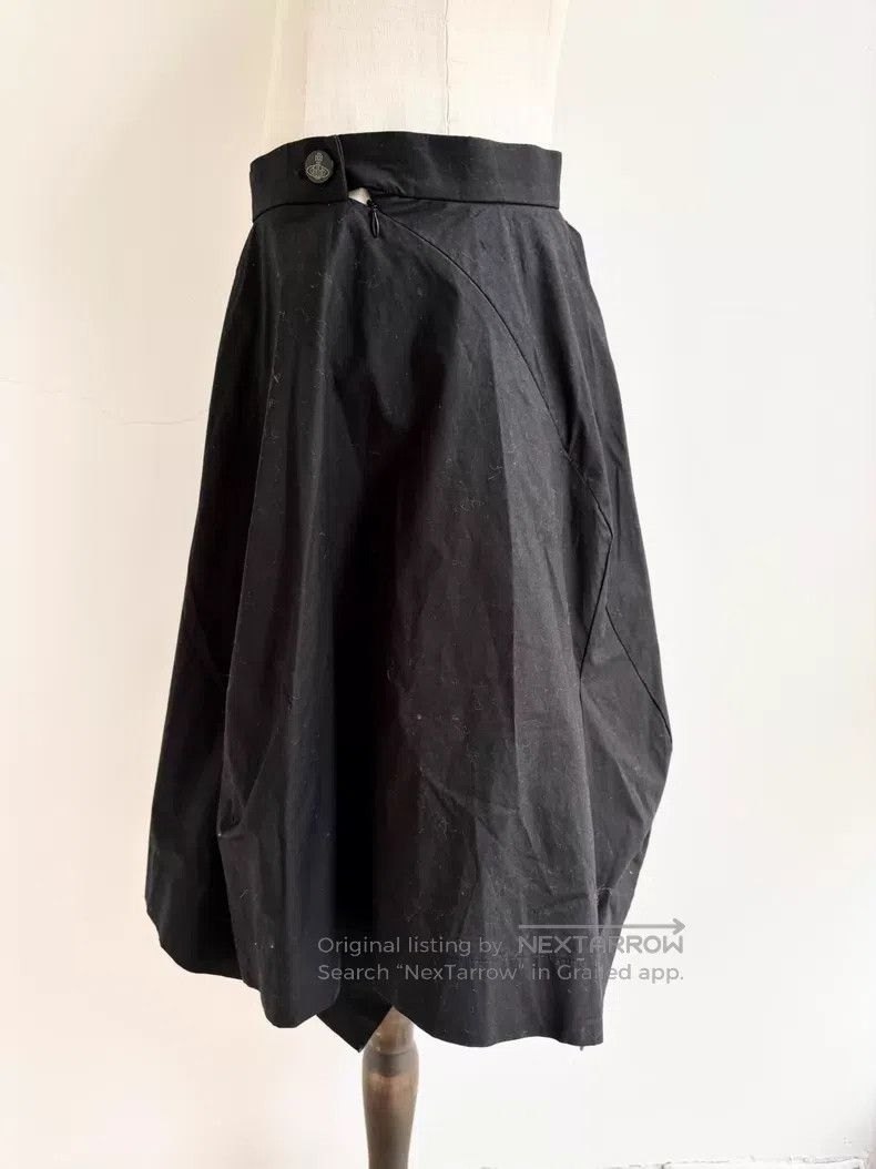 Vivienne Westwood Vivienne Westwood size 3 Black asymmetrical cut skirt Size 28" / US 6 / IT 42 - 4 Thumbnail