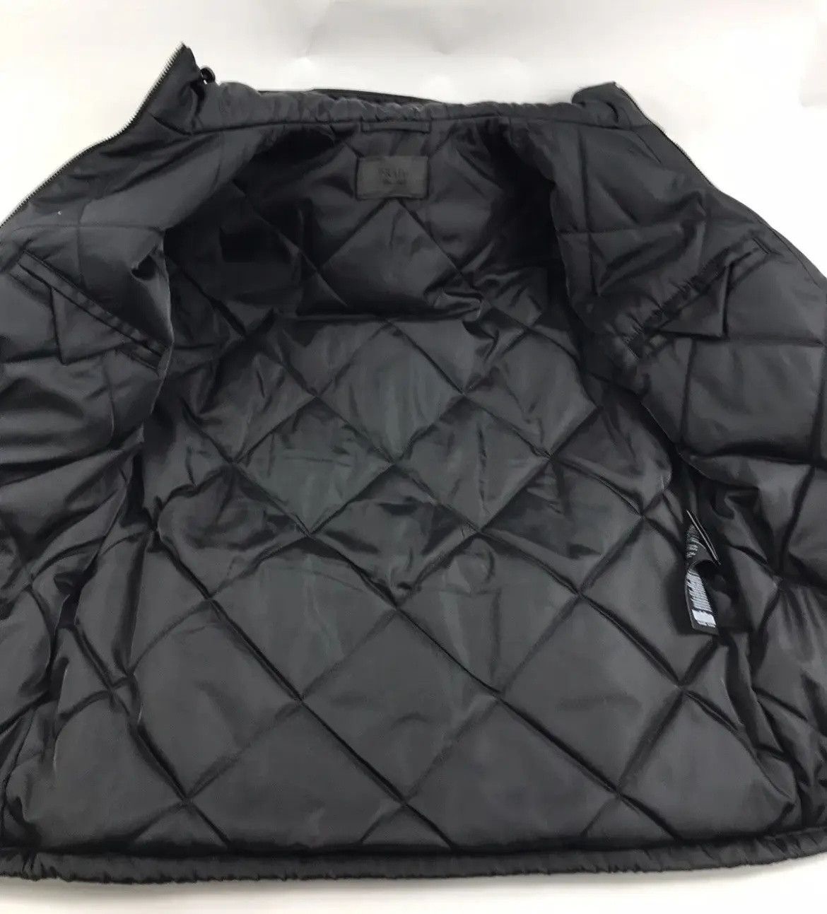Prada PRADA Prada Re-Nylon multi-pocket oversized jacket Size US S / EU 44-46 / 1 - 6 Thumbnail